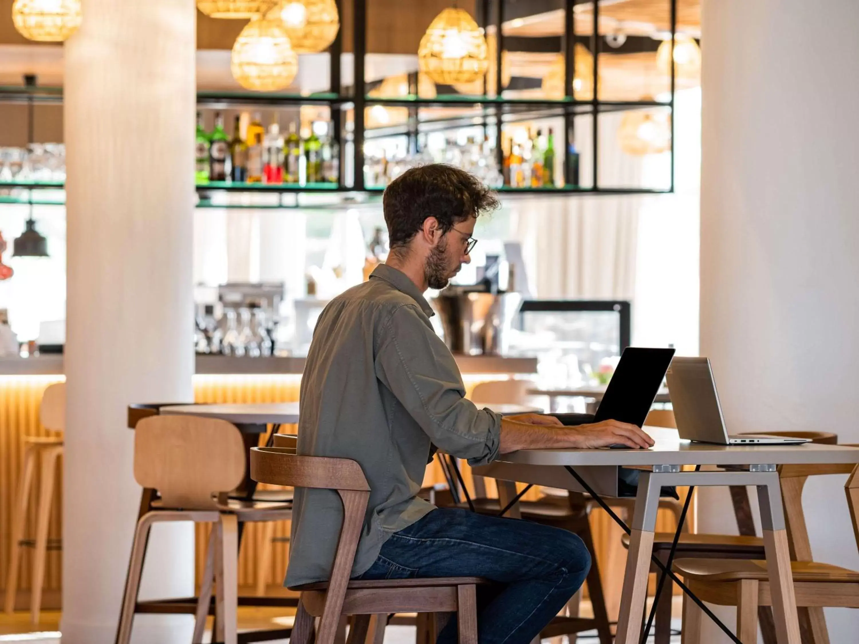 Business facilities in Mercure Compiègne Sud