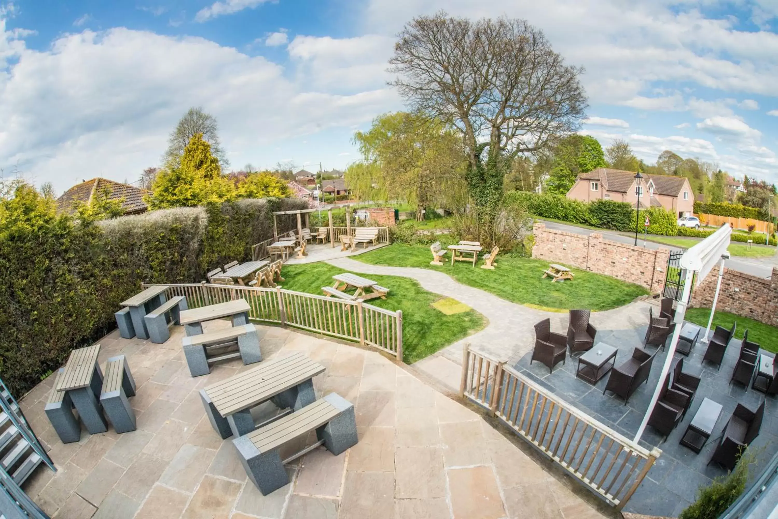 Garden, Pool View in The White Swan