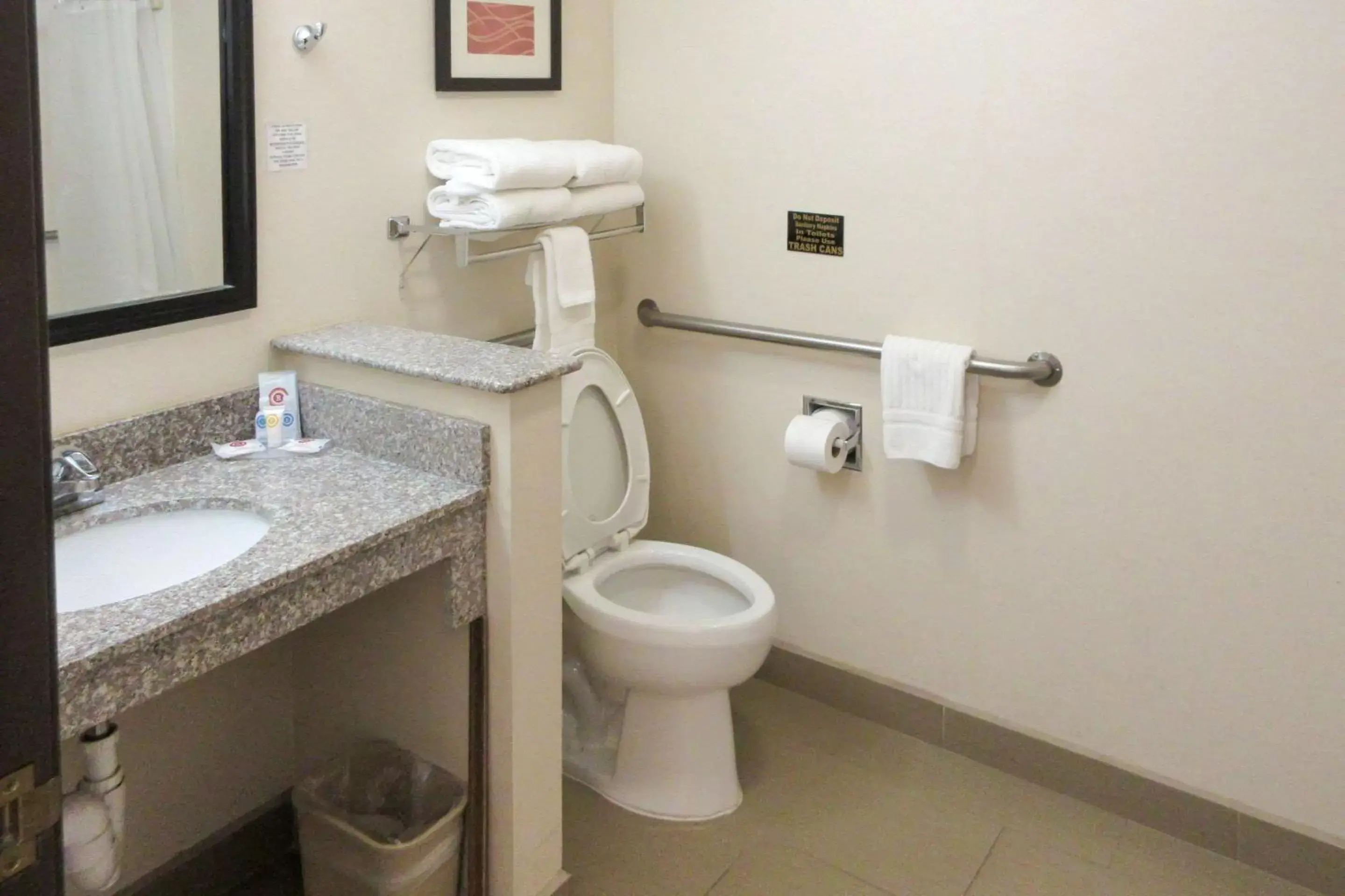 Bedroom, Bathroom in Comfort Inn & Suites Alamosa