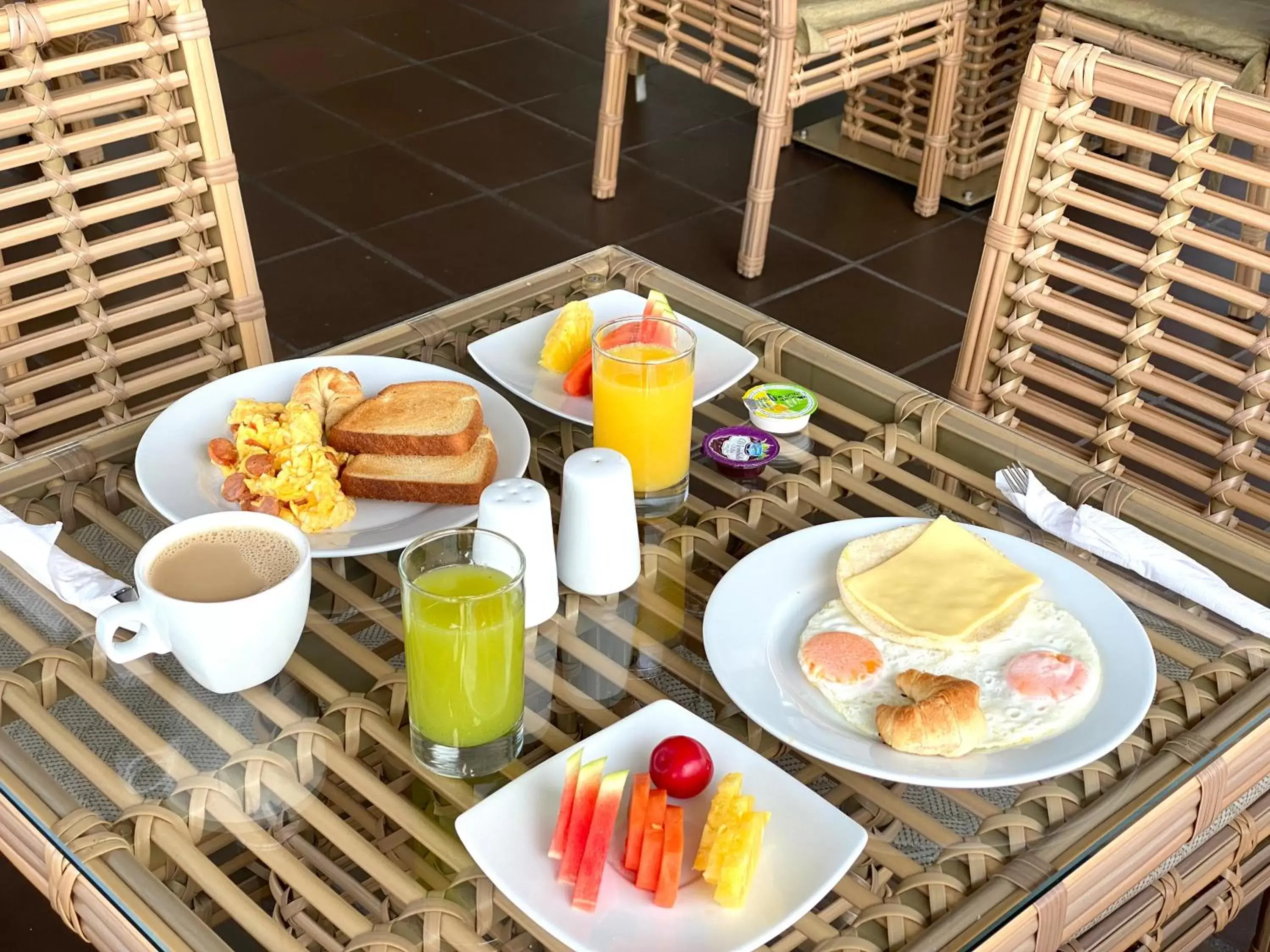 Breakfast in Seven Inn Hotel