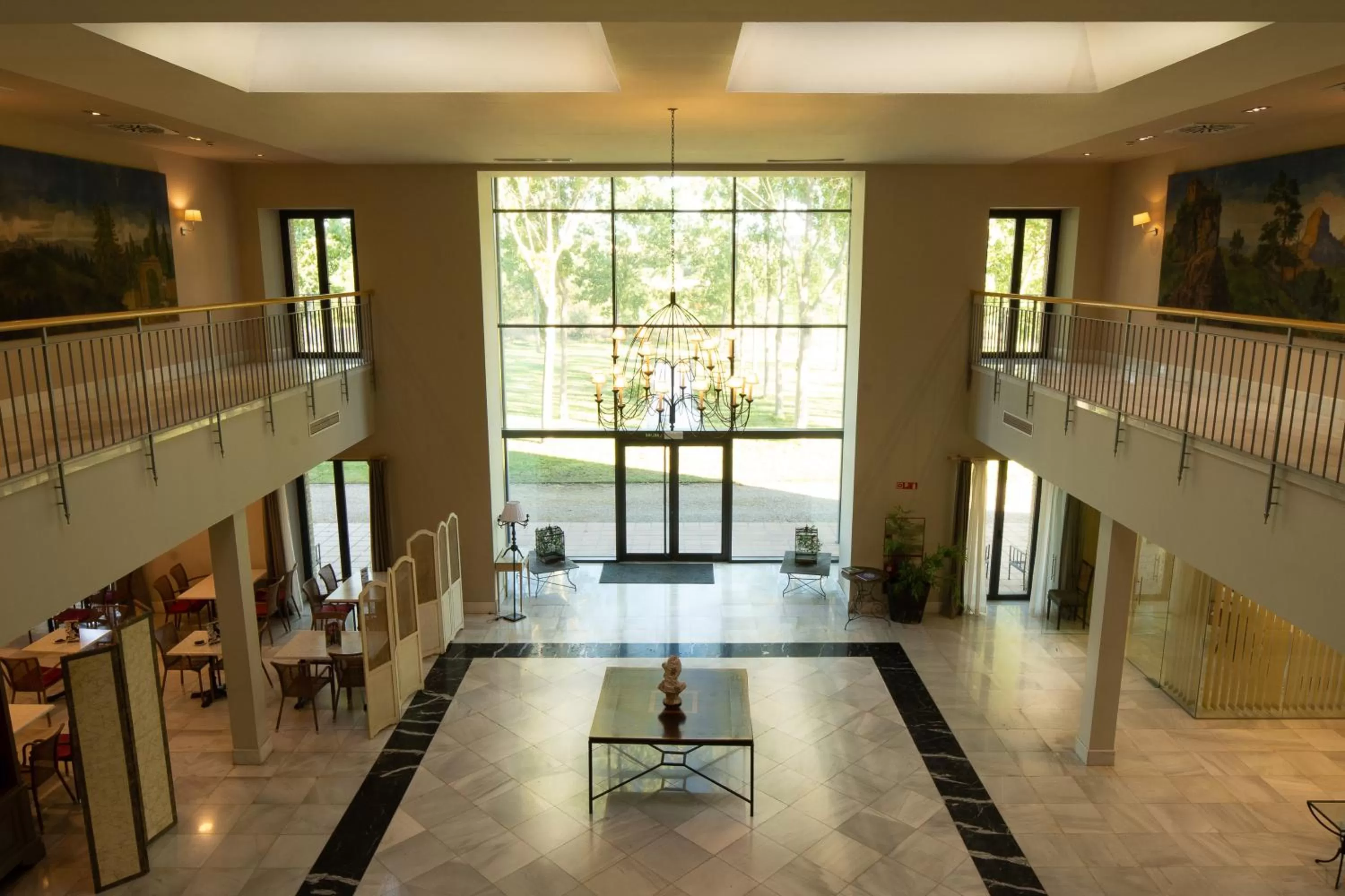 Lobby or reception in Hotel VillaMarcilla