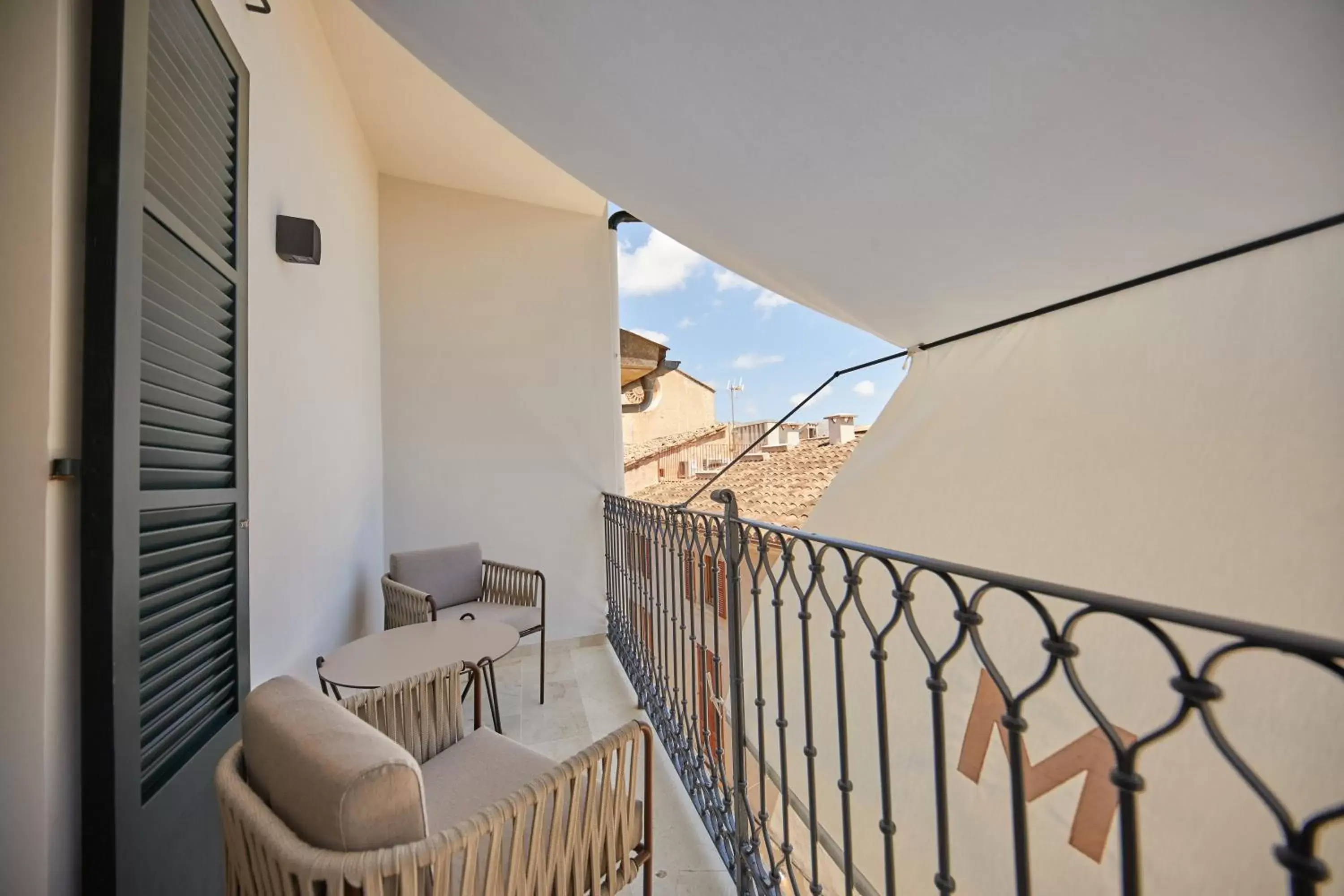 Balcony/Terrace in Mon Boutique Hotel