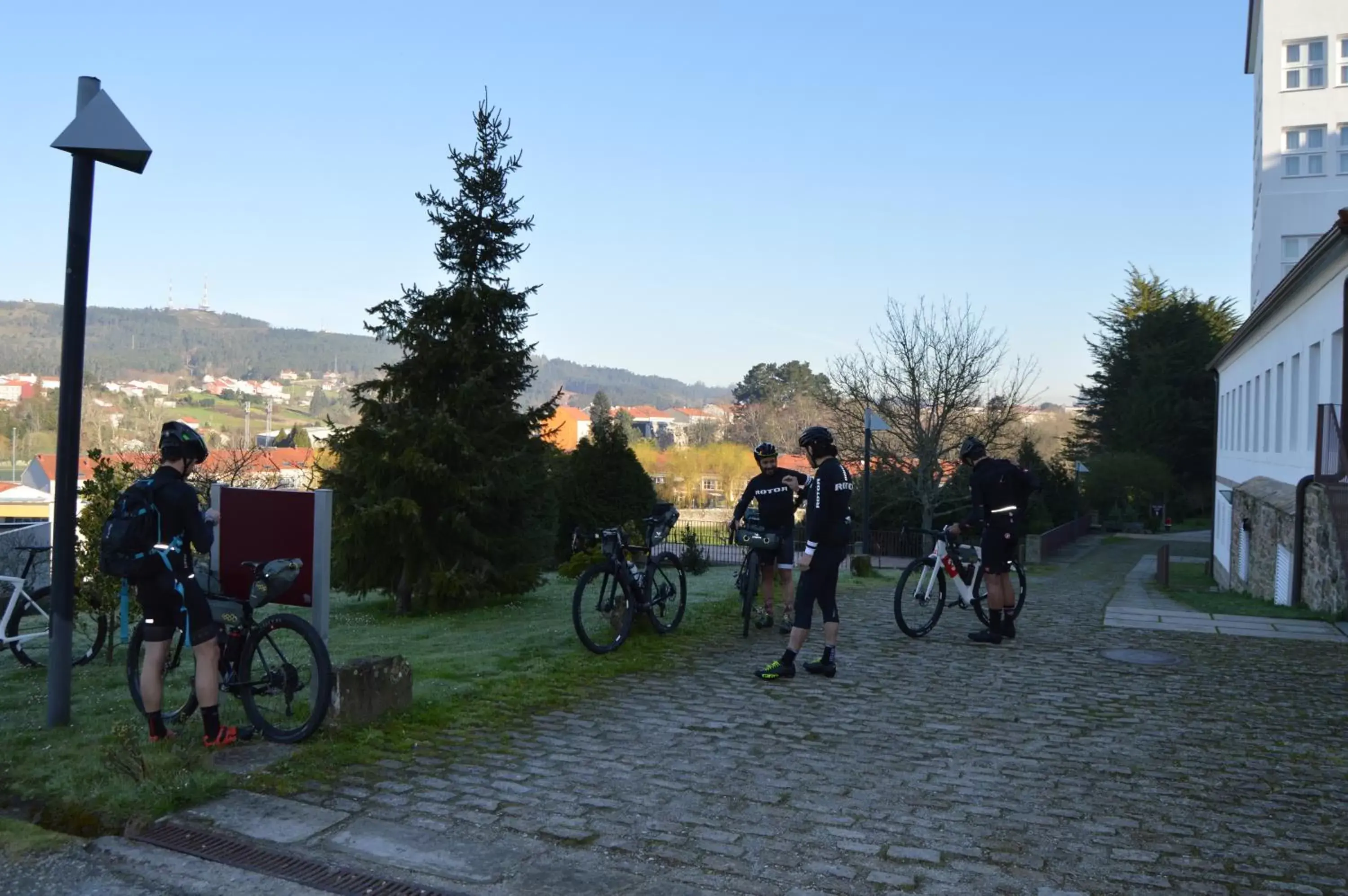 Biking in San Francisco Hotel Monumento