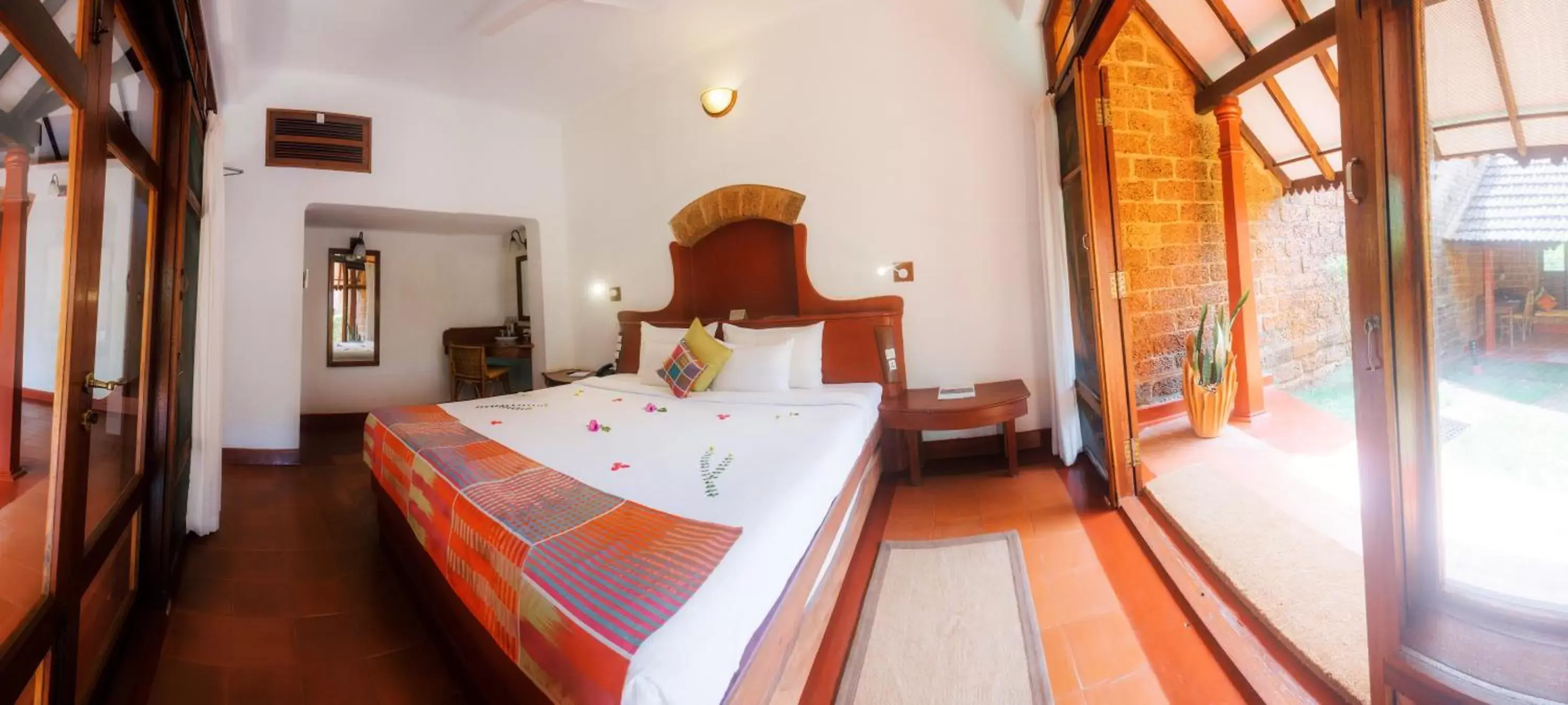 Photo of the whole room, Bed in SwaSwara Gokarna - CGH Earth