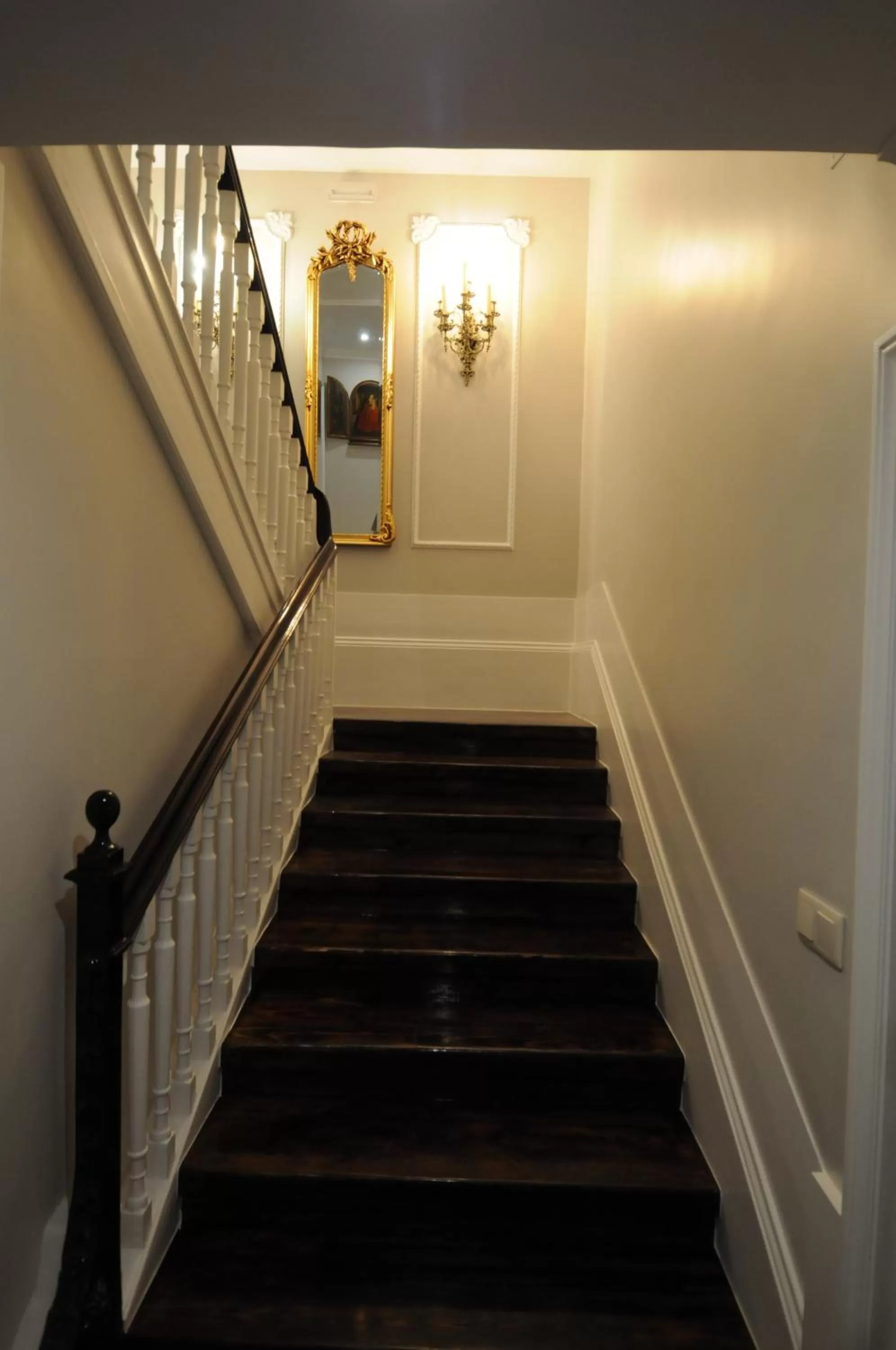 Property building in Private Villa Porto