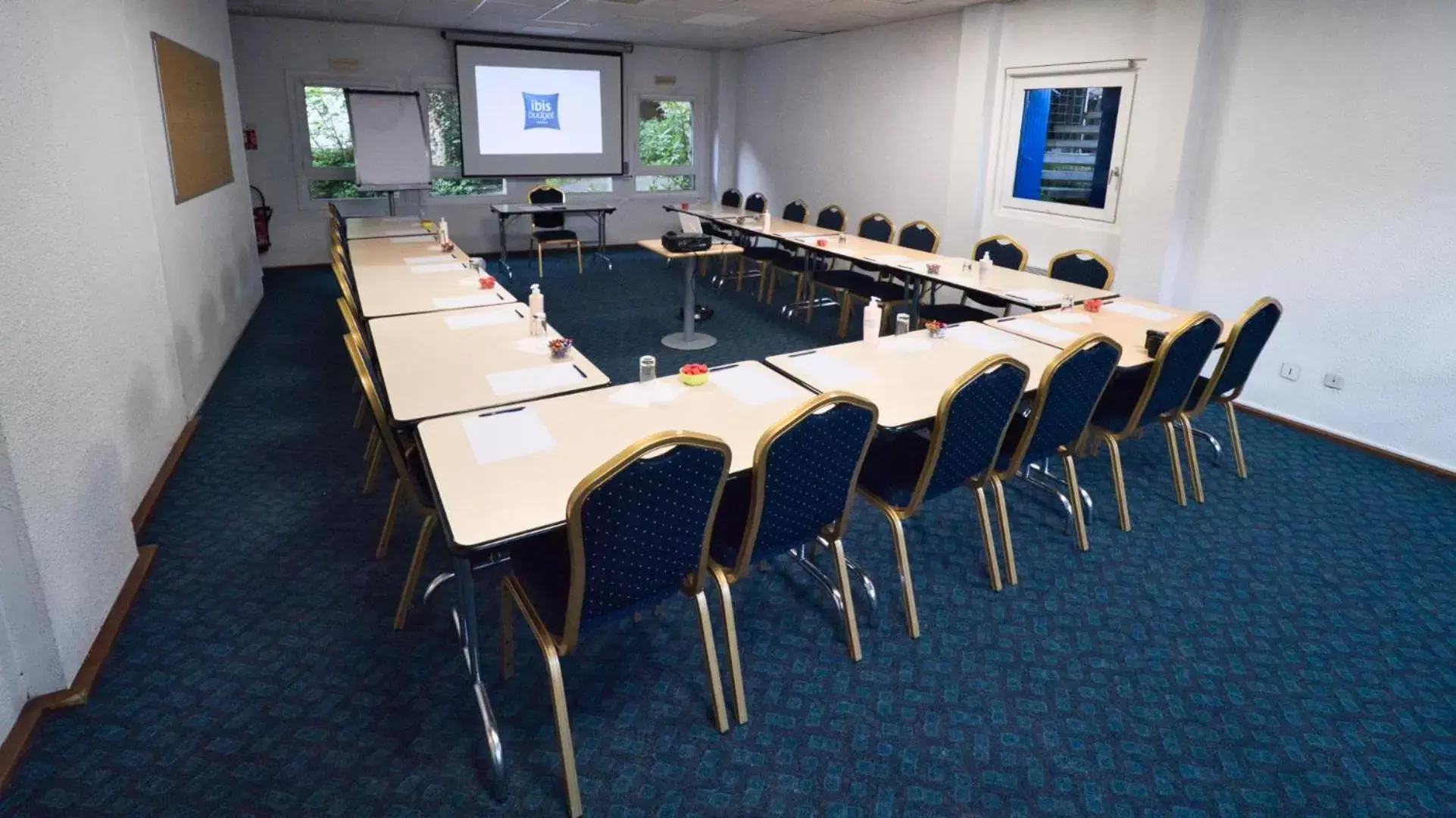 Business facilities in ibis budget Blois Centre