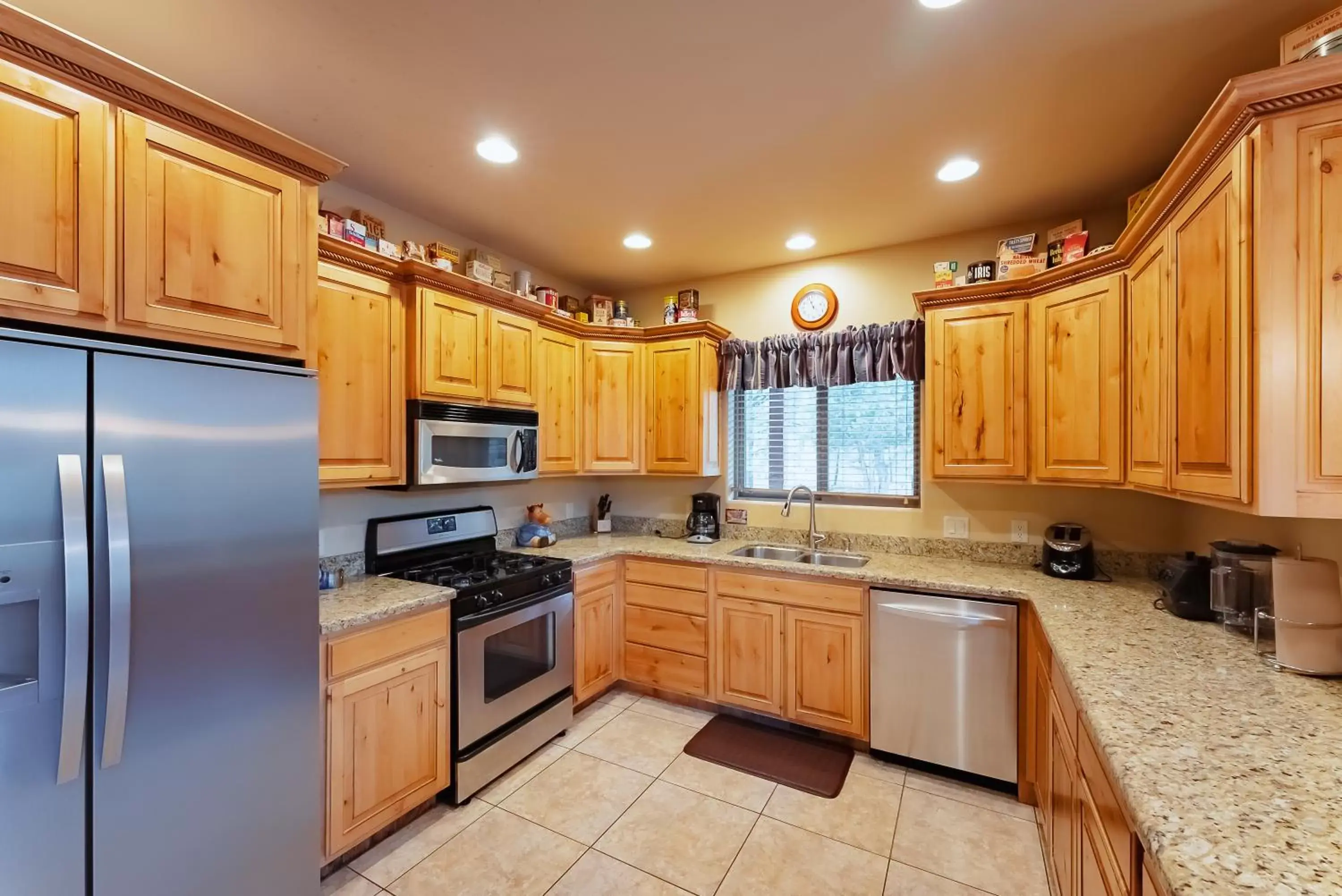 Kitchen/Kitchenette in Zion Ponderosa Ranch Resort