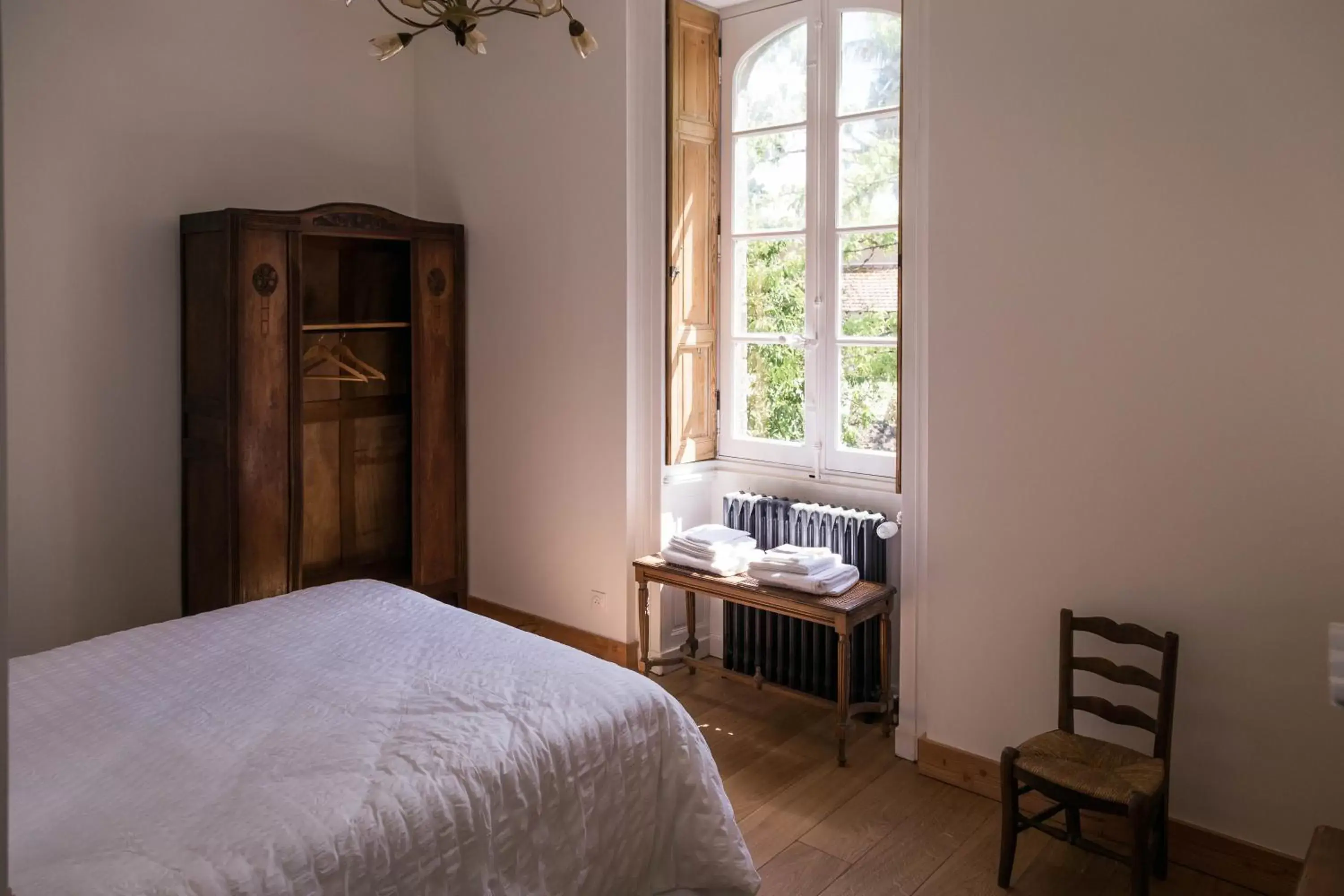 Photo of the whole room, Bed in La Houache Chambres d'Hôtes