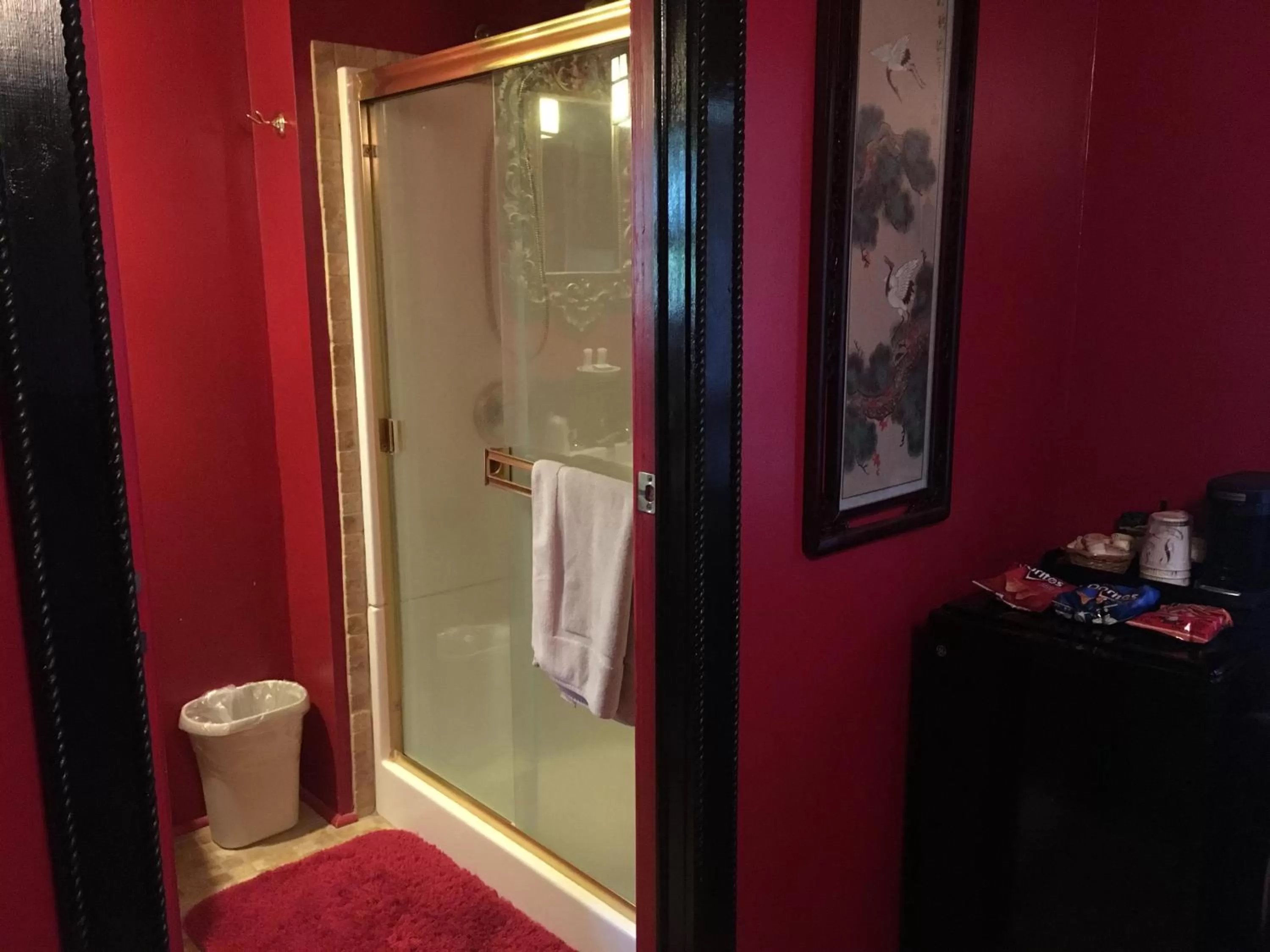 Shower in Shady Lady Bed and Breakfast