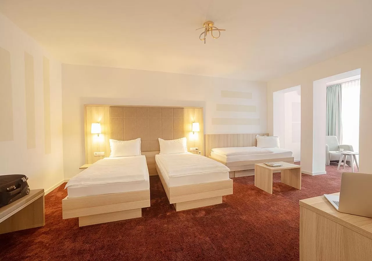 Bedroom, Bed in Hotel Brenner