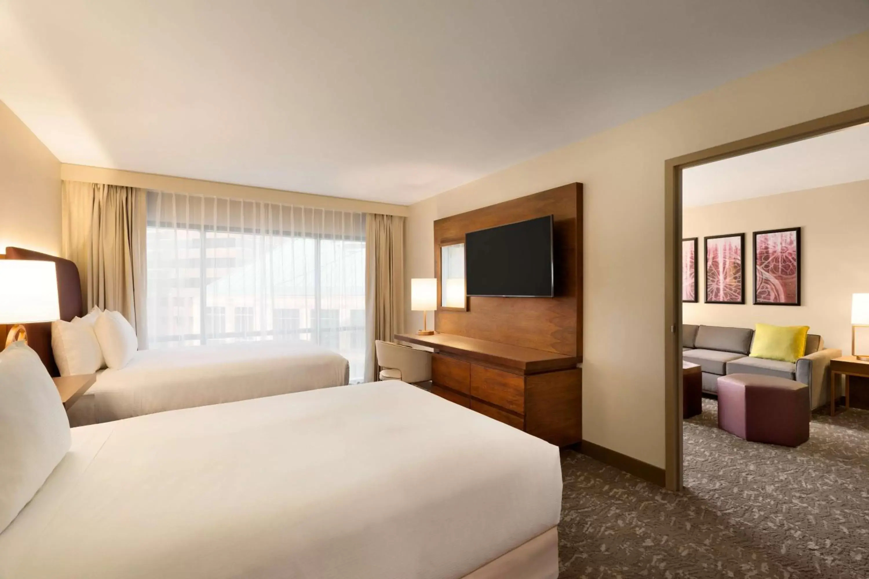 Bedroom, Bed in Embassy Suites by Hilton Phoenix Downtown North