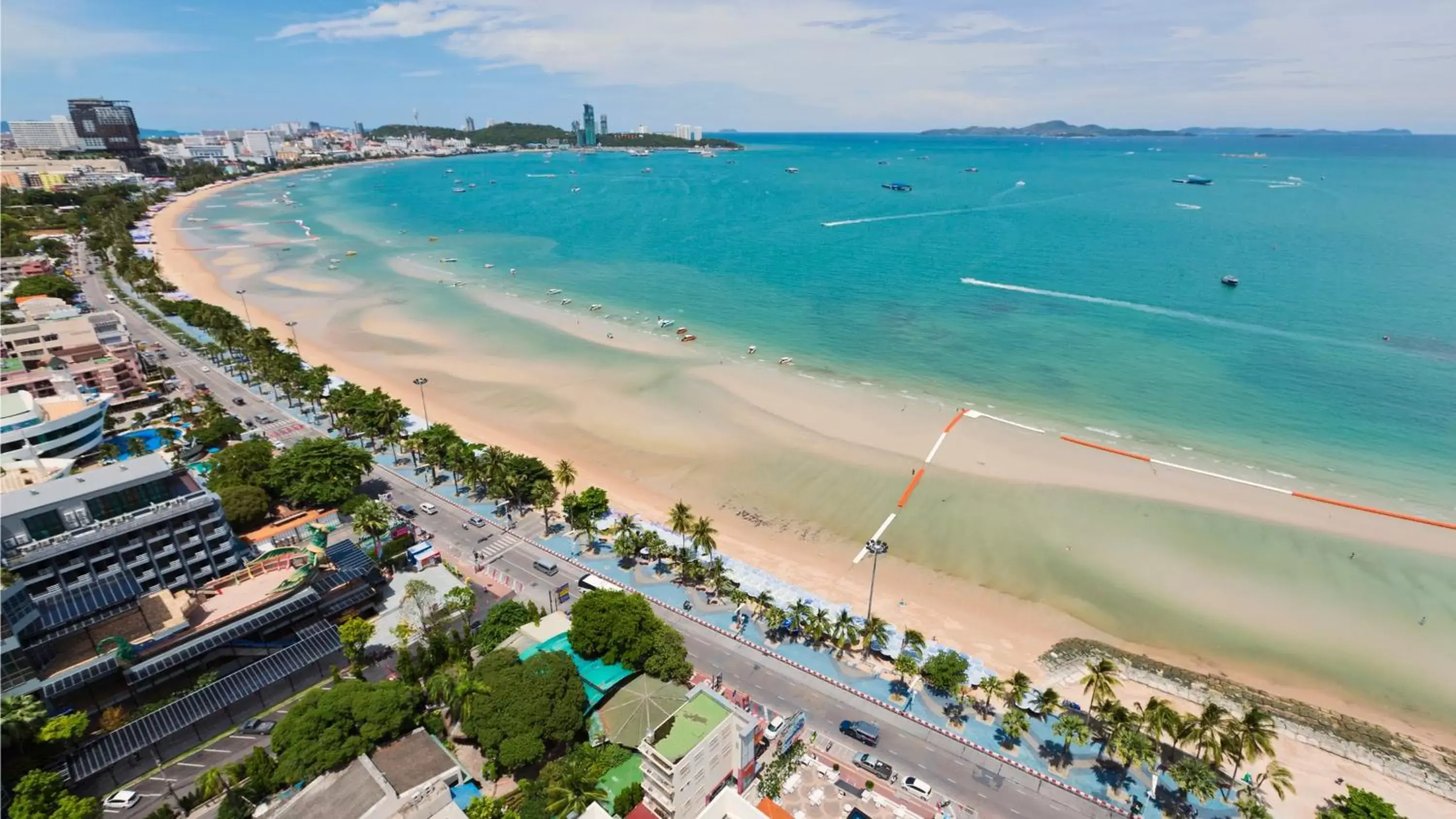 Property building, Bird's-eye View in Holiday Inn Pattaya, an IHG Hotel