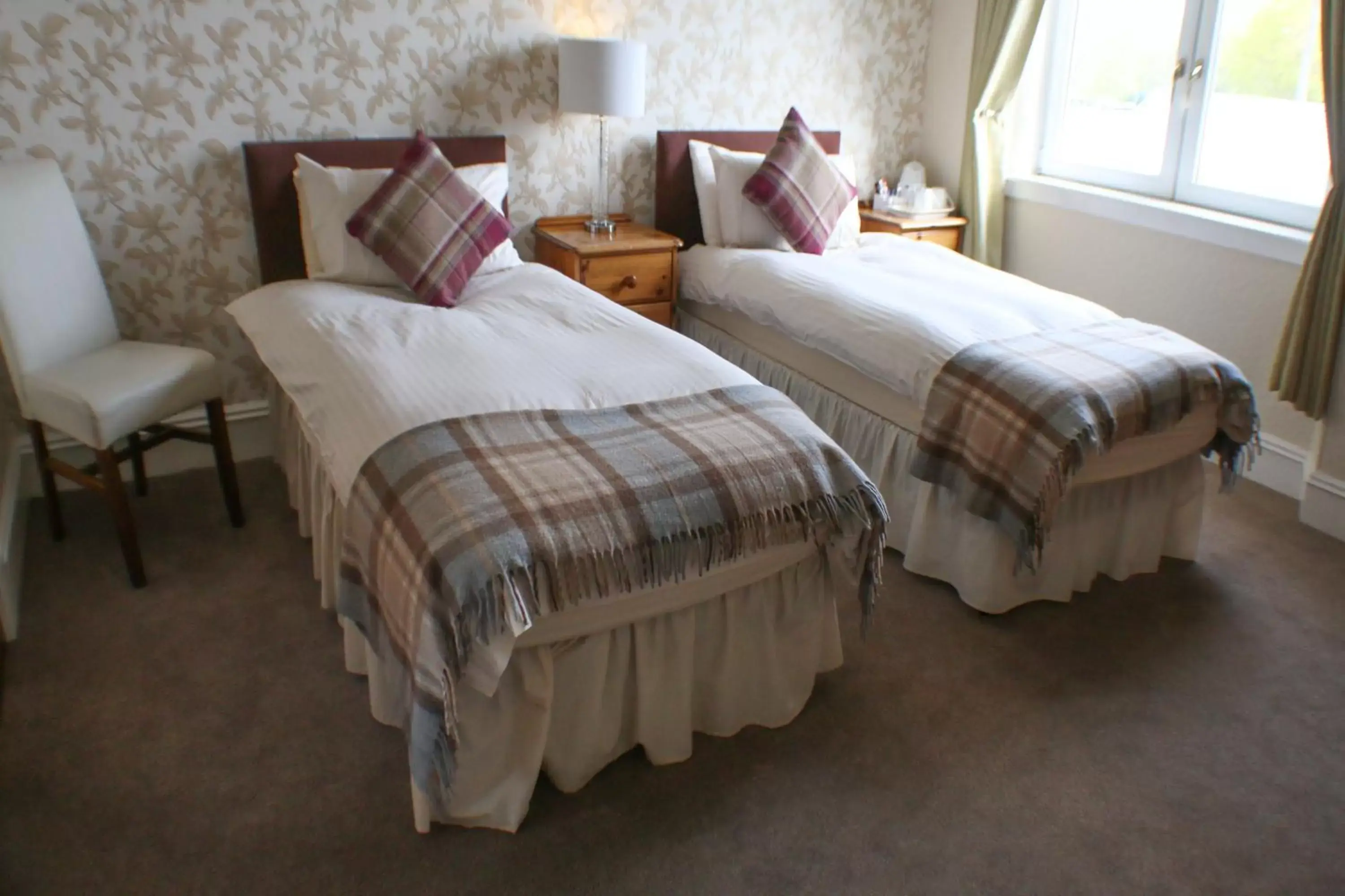 Bed in Station Hotel Stonehaven