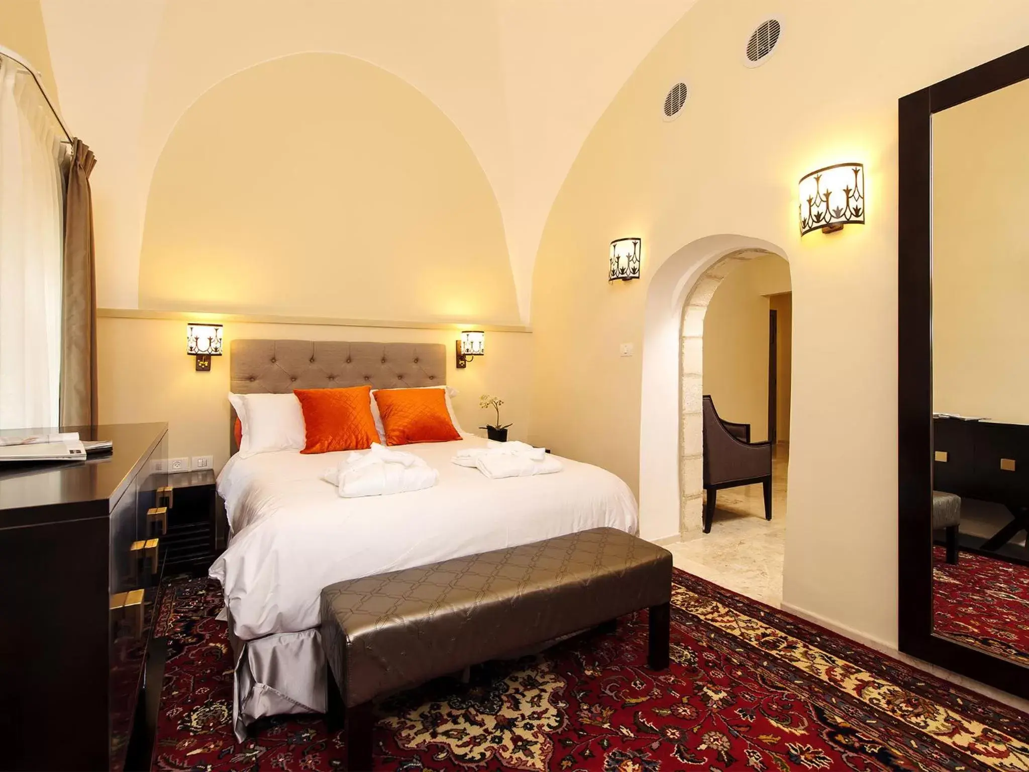Junior Suite - single occupancy in The Sephardic House Hotel in The Jewish Quarter