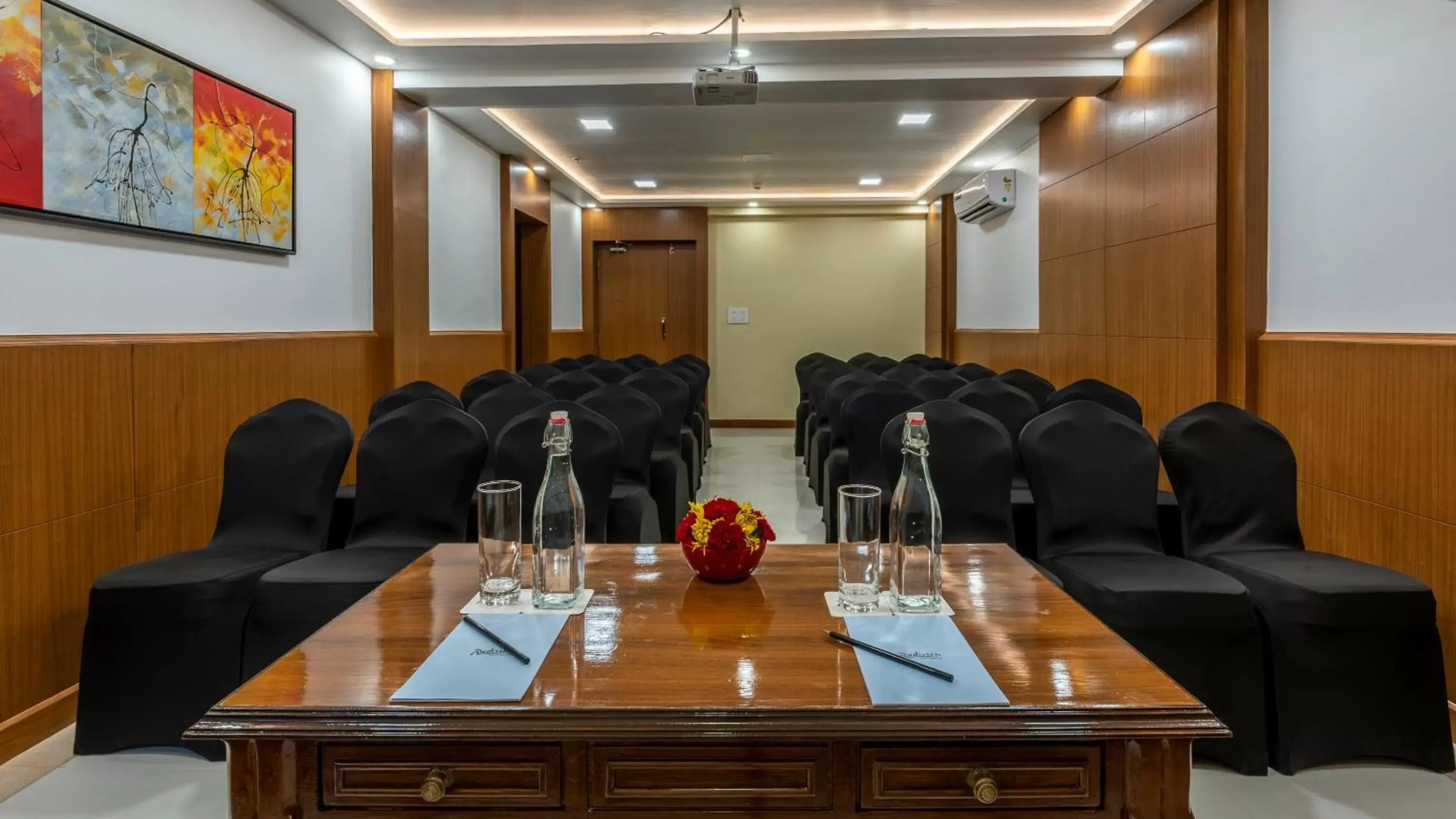 Meeting/conference room in Radisson Goa Candolim