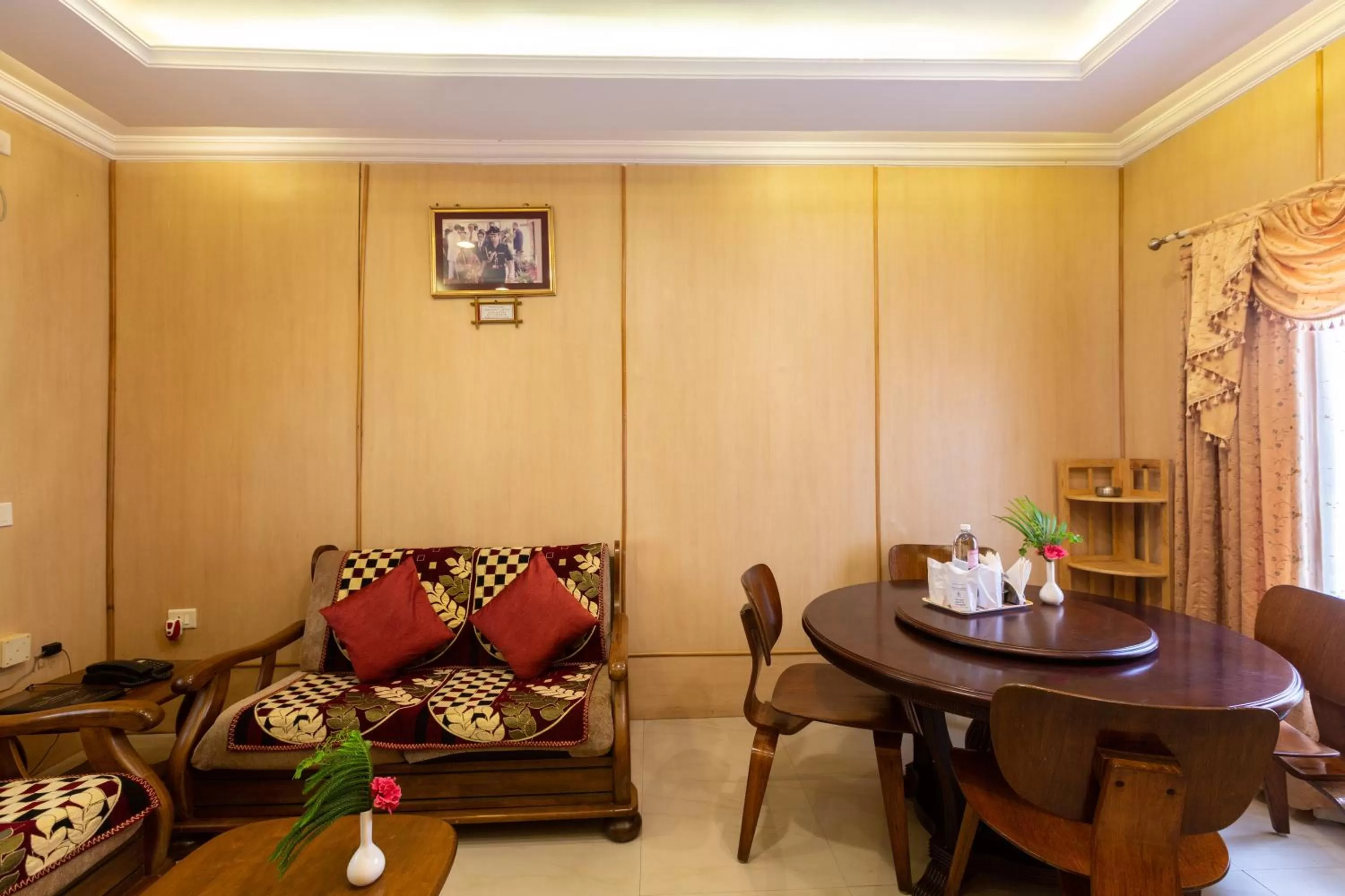 KSTDC Hotel Mayura Bhuvaneshwari Kamalapur