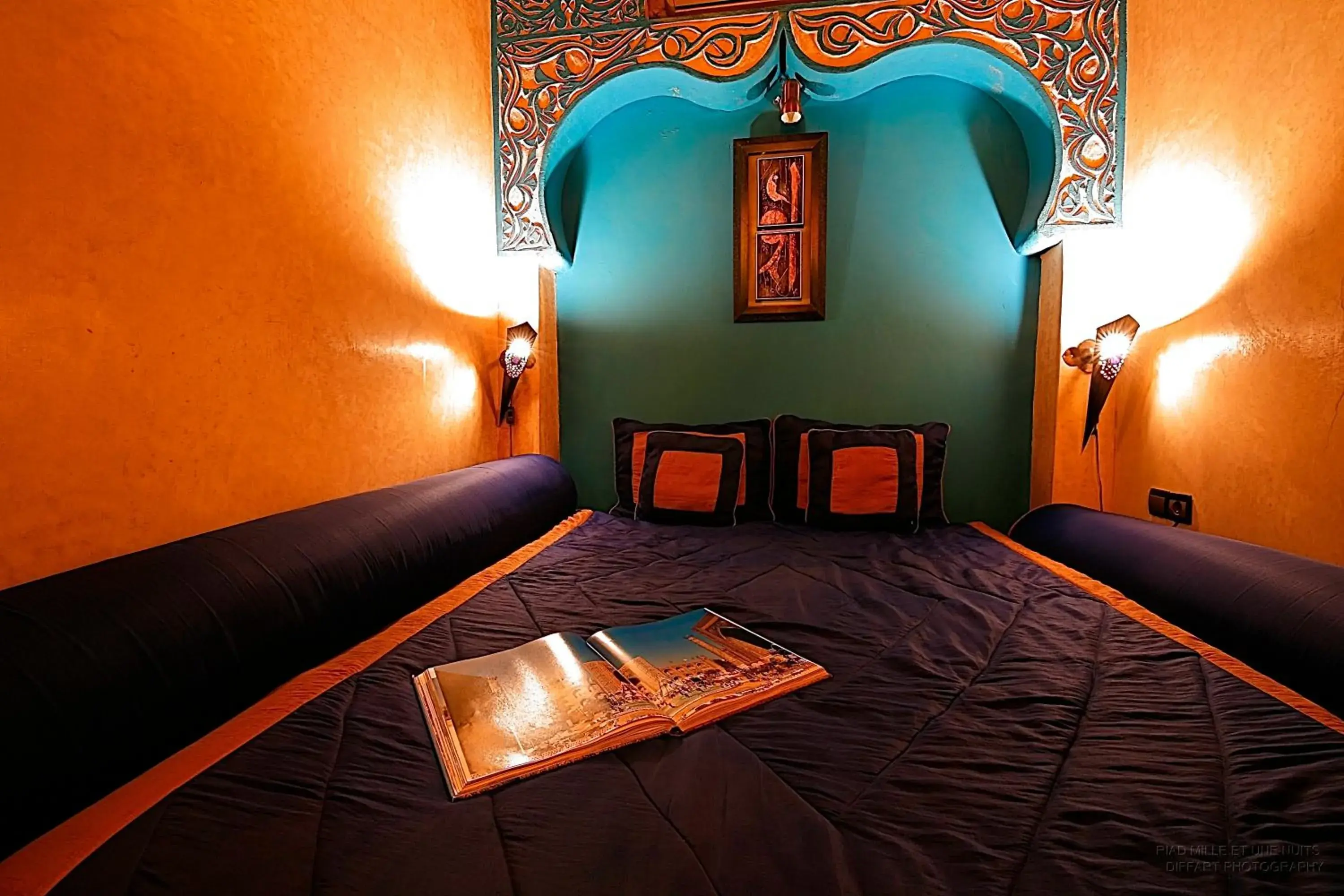 Bed in Riad Mille Et Une Nuits
