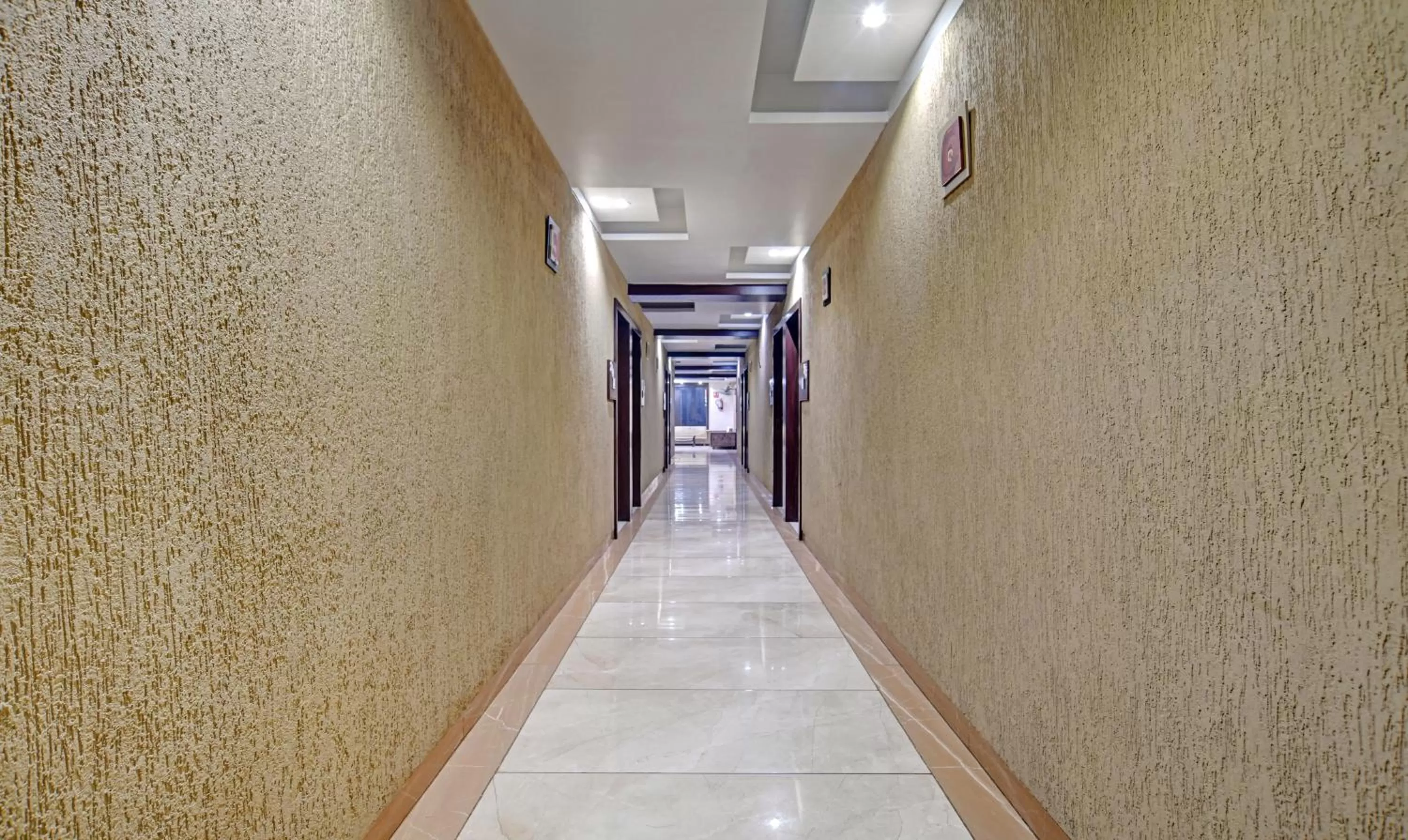 Treebo Trend Johri Regency Malviya Nagar