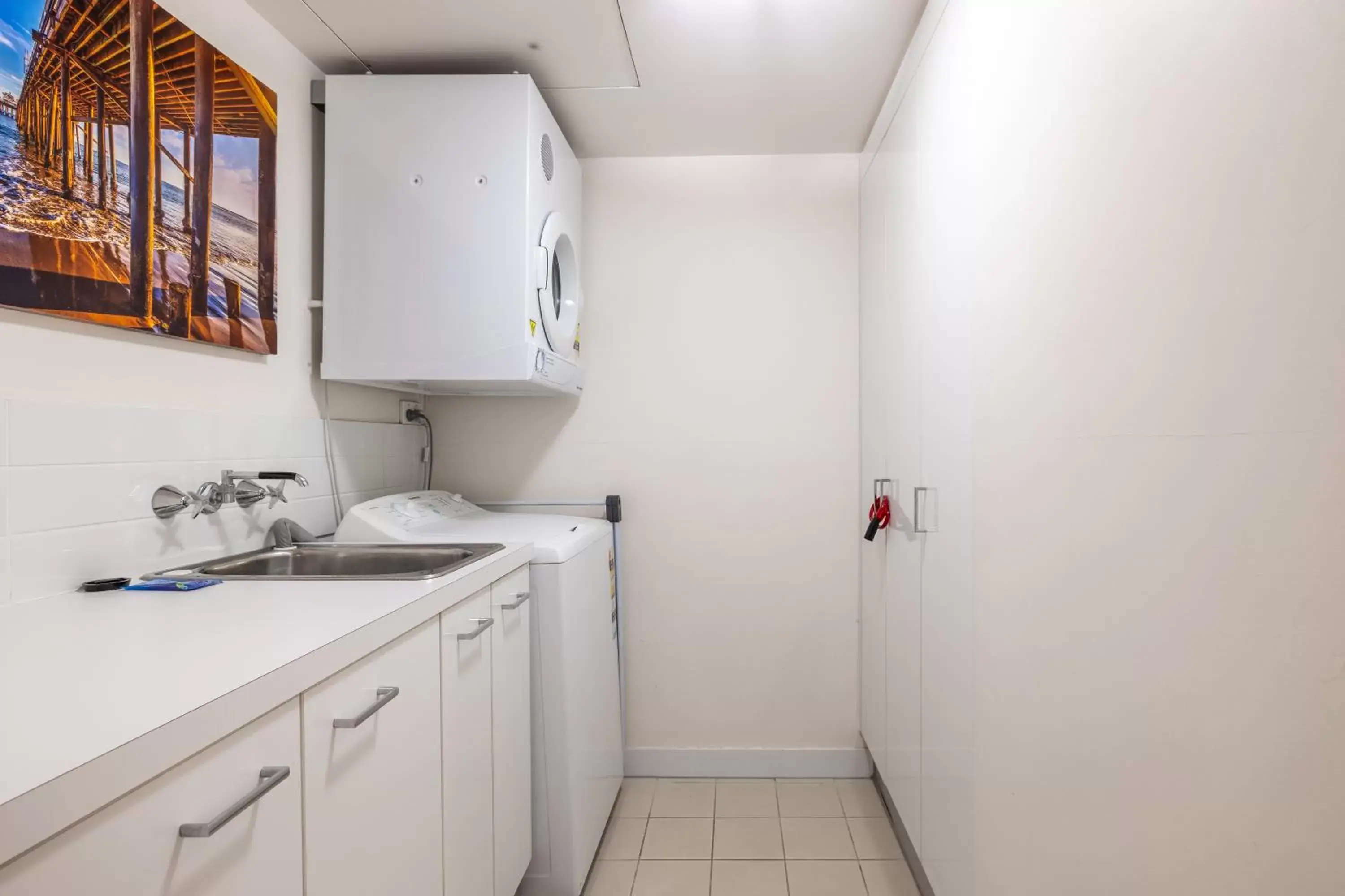 laundry, Kitchen/Kitchenette in Aspect Caloundra