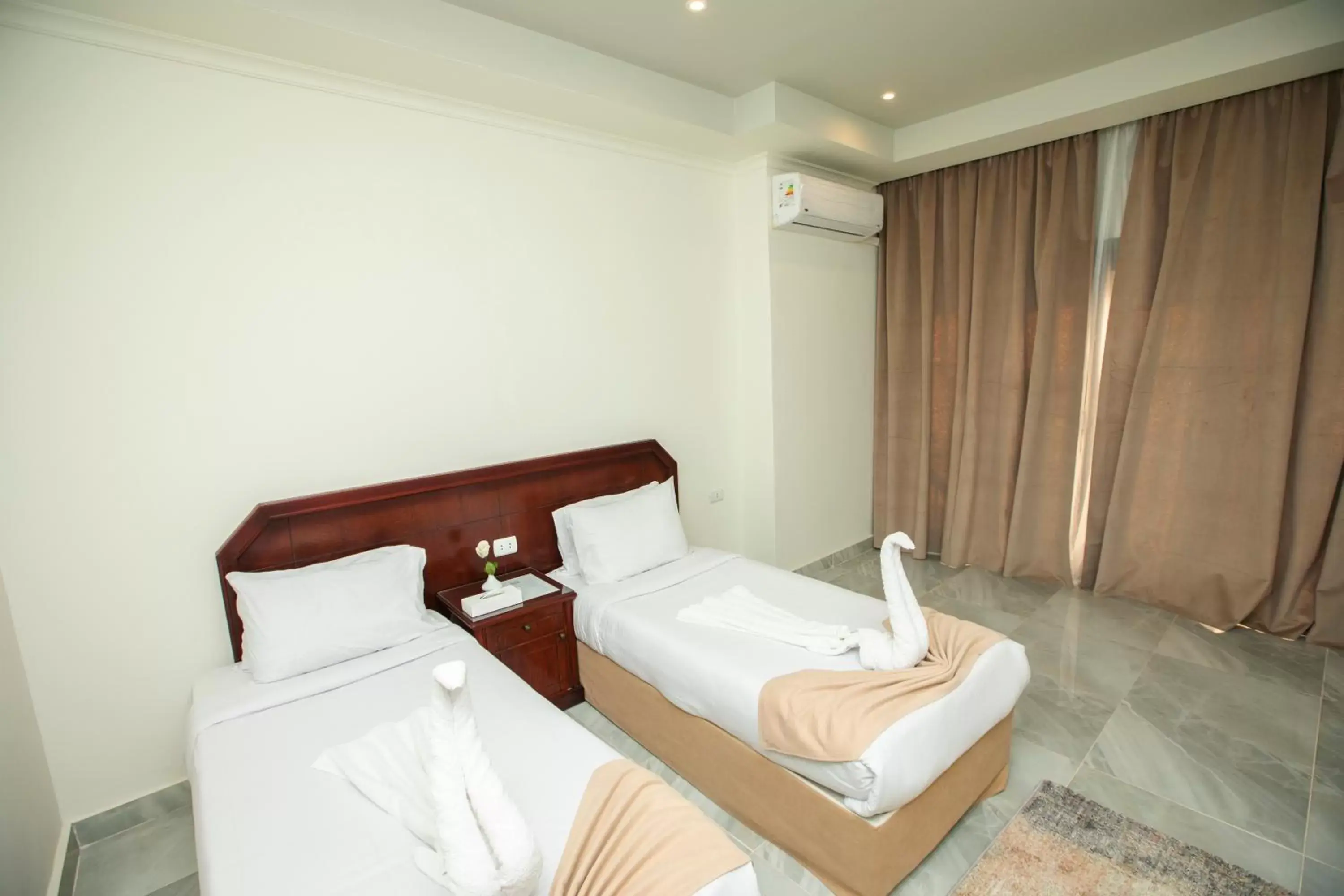 Bedroom, Bed in AIFU Hotel El Montazah Alexandria