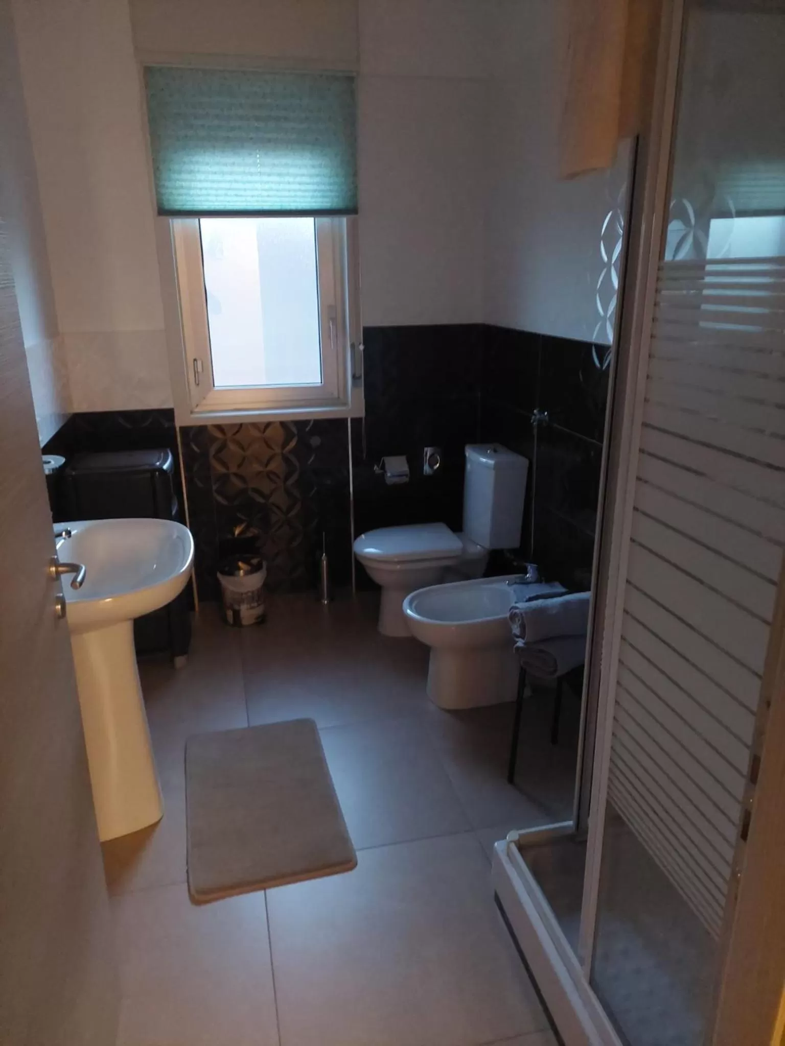 Bathroom in Bed & Breakfast Hollywood