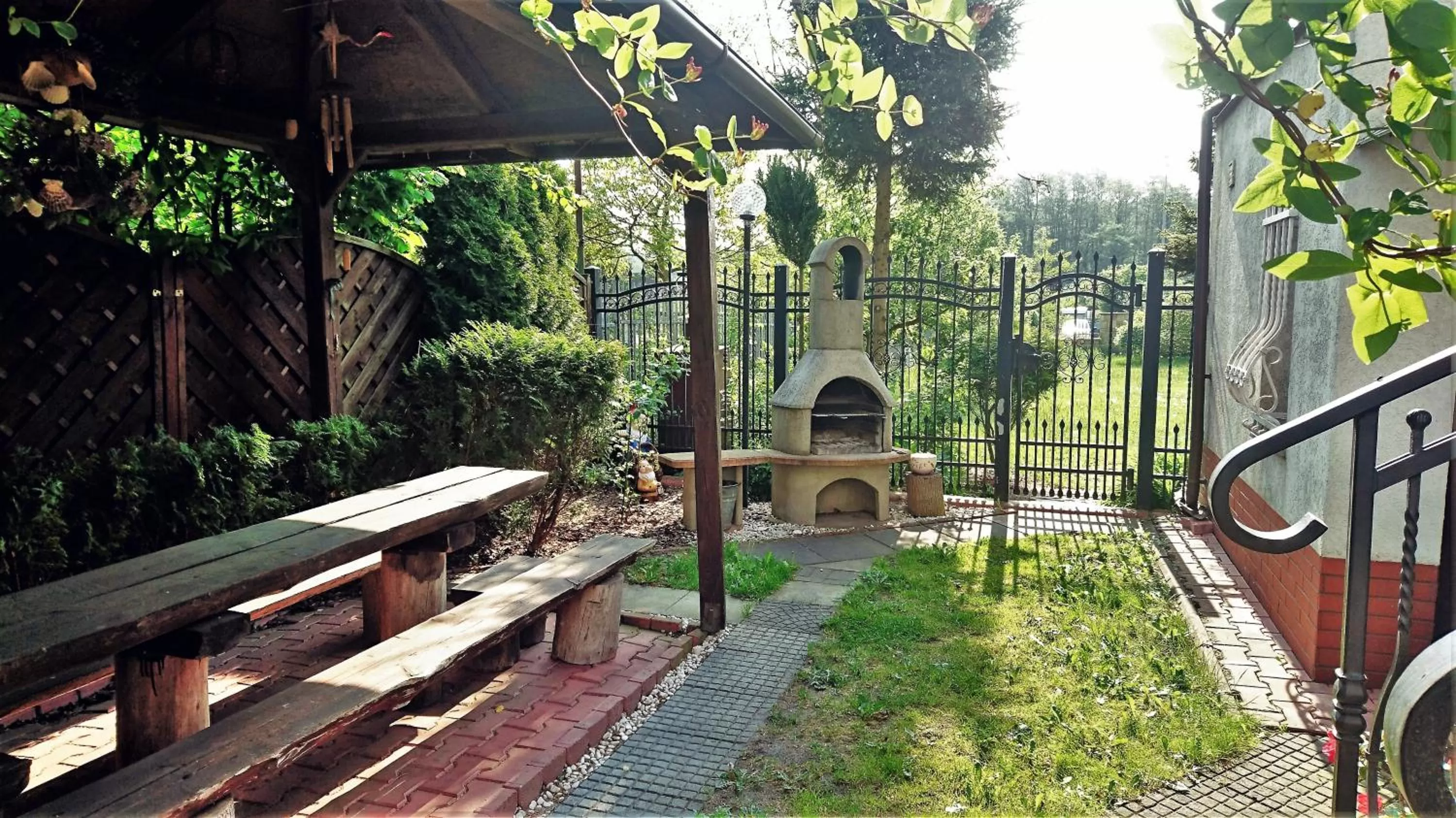 BBQ facilities in Willa Sarenka
