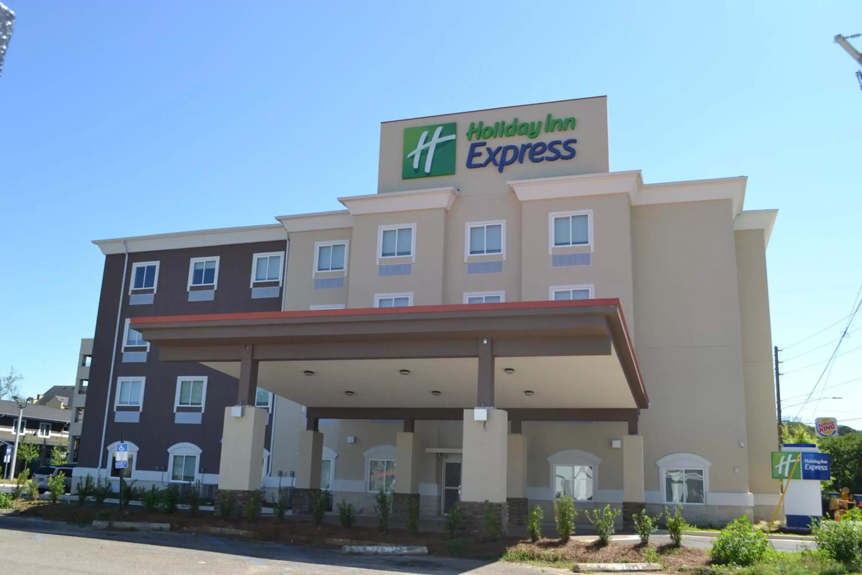Property building in Holiday Inn Express Tallahassee-University Central, an IHG Hotel