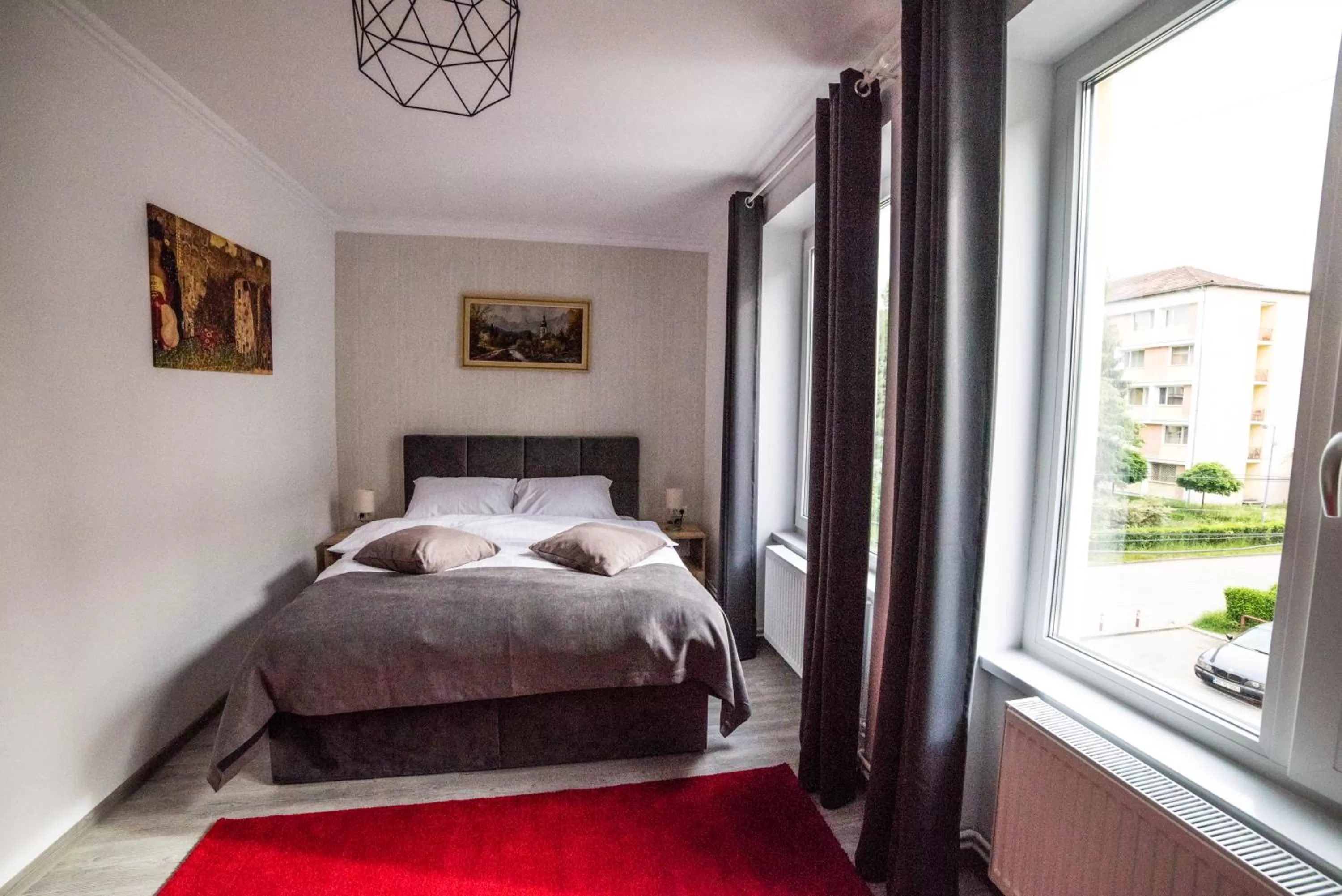 Bed in compleX living aparthotel