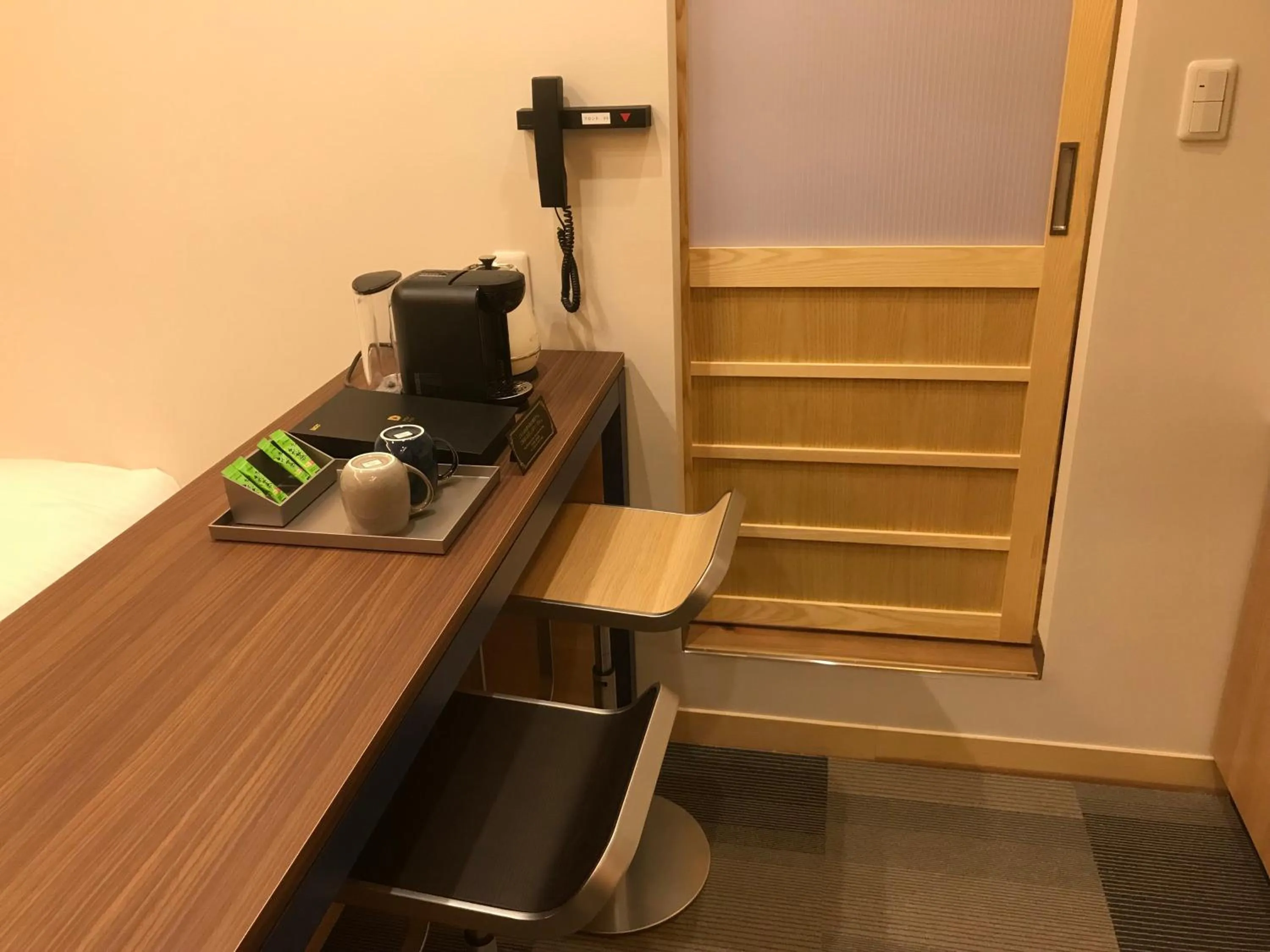 Coffee/tea facilities in Hotel Yururito Osaka