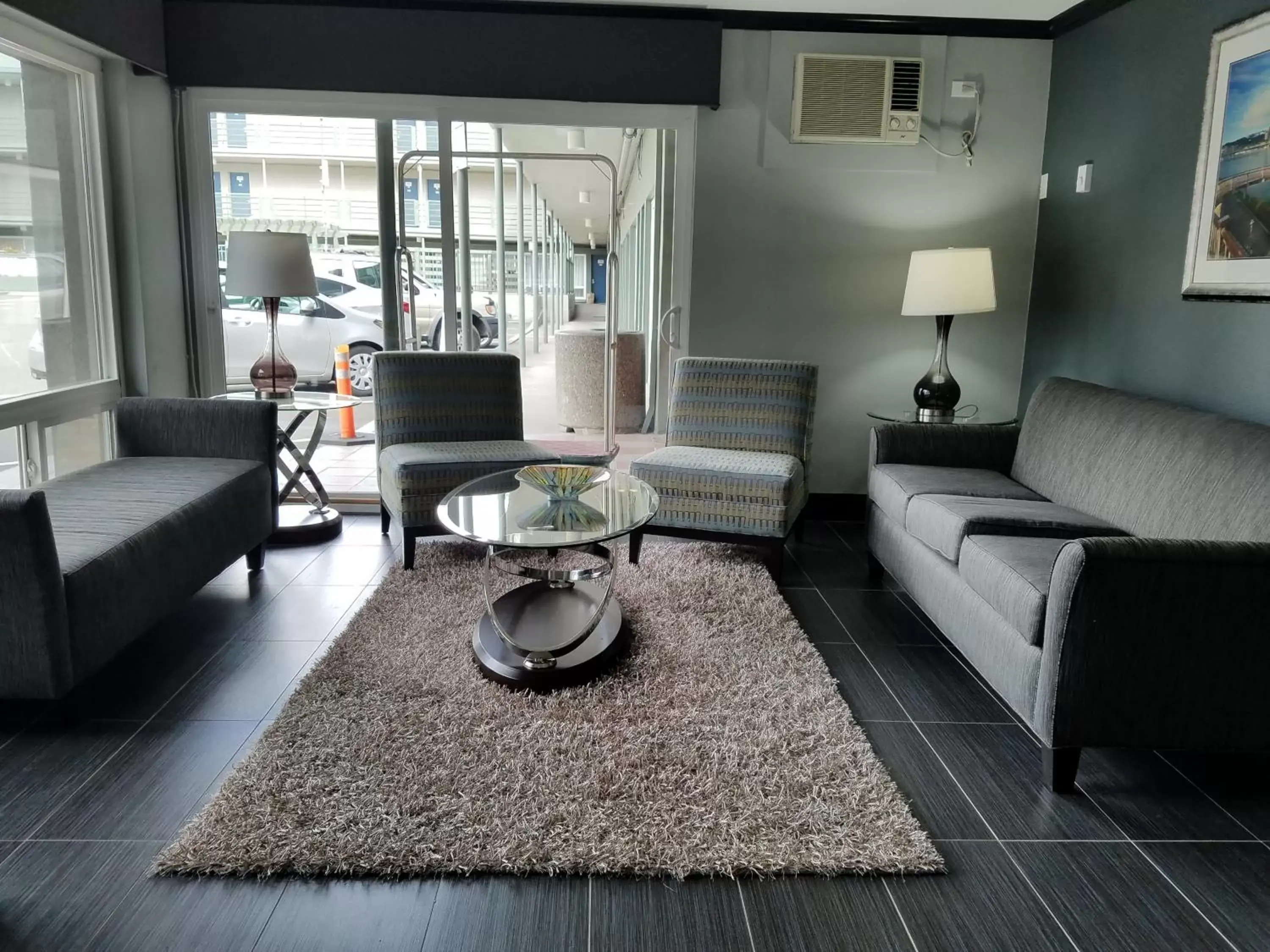 Lobby or reception in Eastside Lodge Lobby or reception in Eastside Lodge