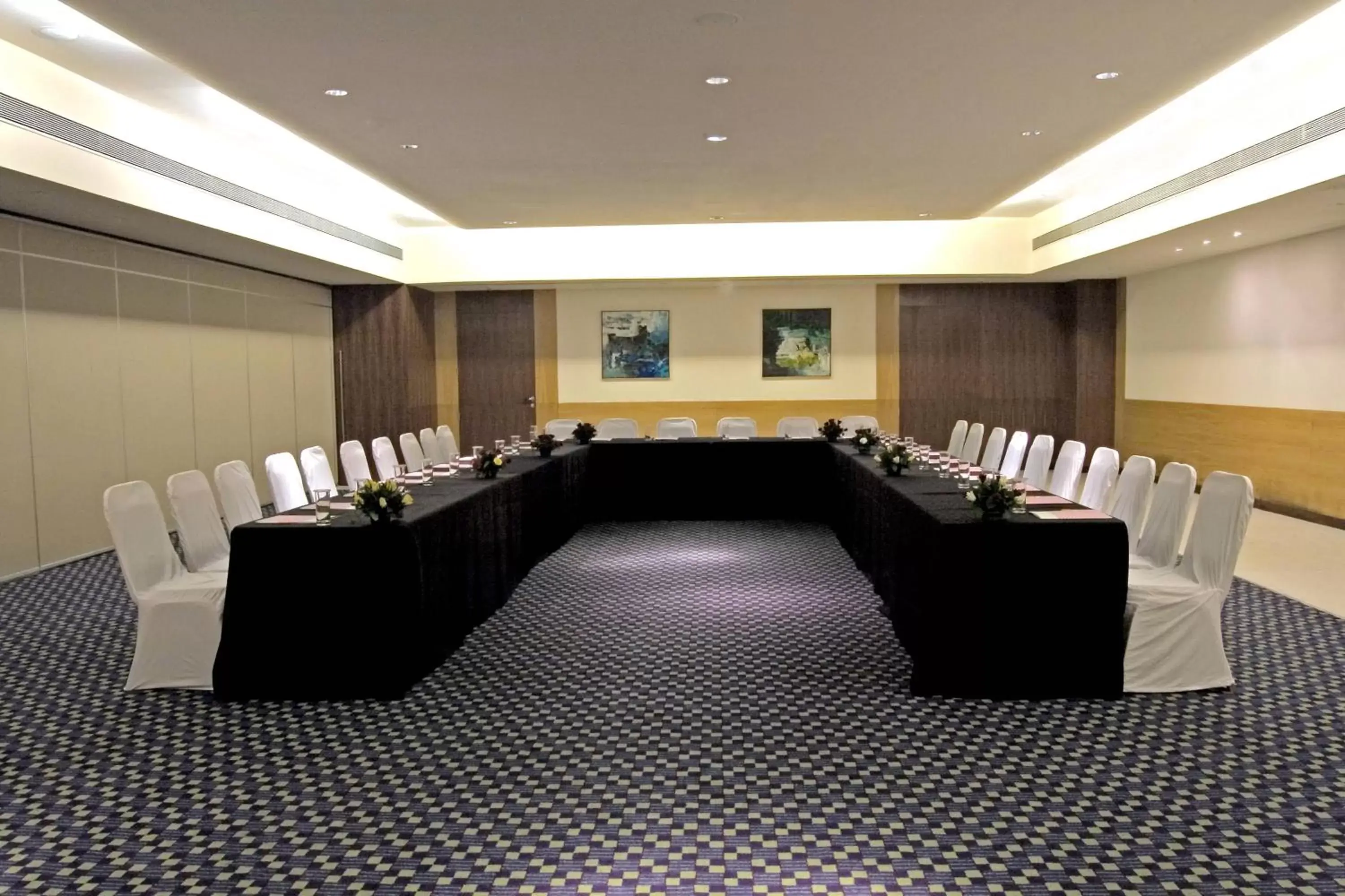 Meeting/conference room, Banquet Facilities in Four Points by Sheraton Navi Mumbai, Vashi