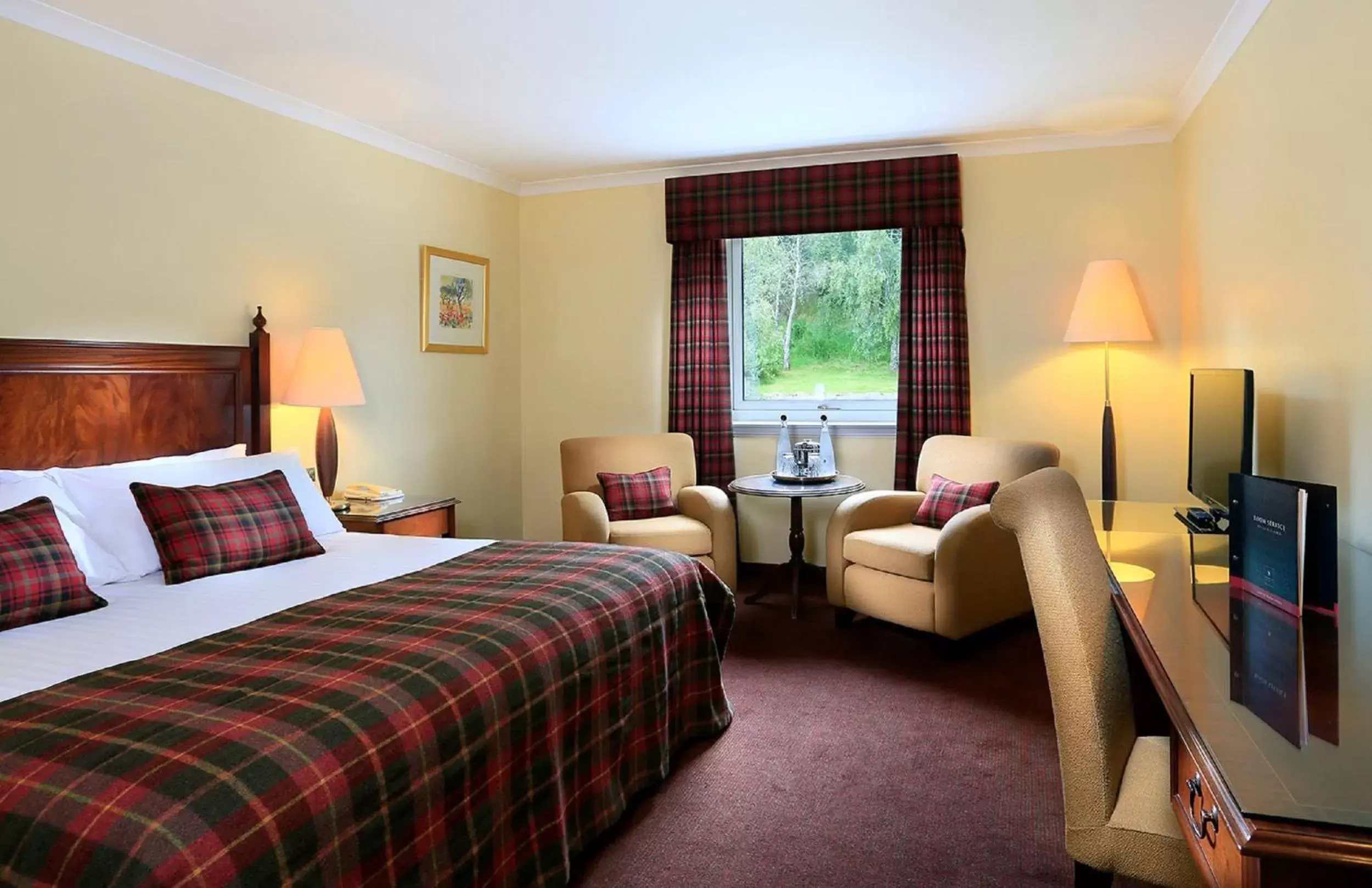Deluxe Double Room in Macdonald Highlands Hotel at Macdonald Aviemore Resort