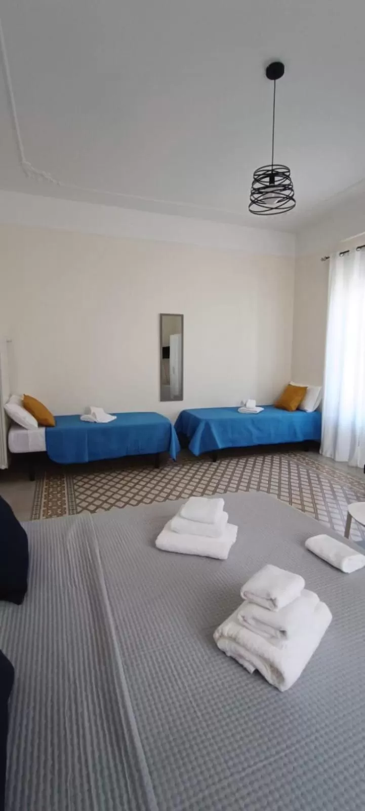 Photo of the whole room, Bed in Room Sixty One