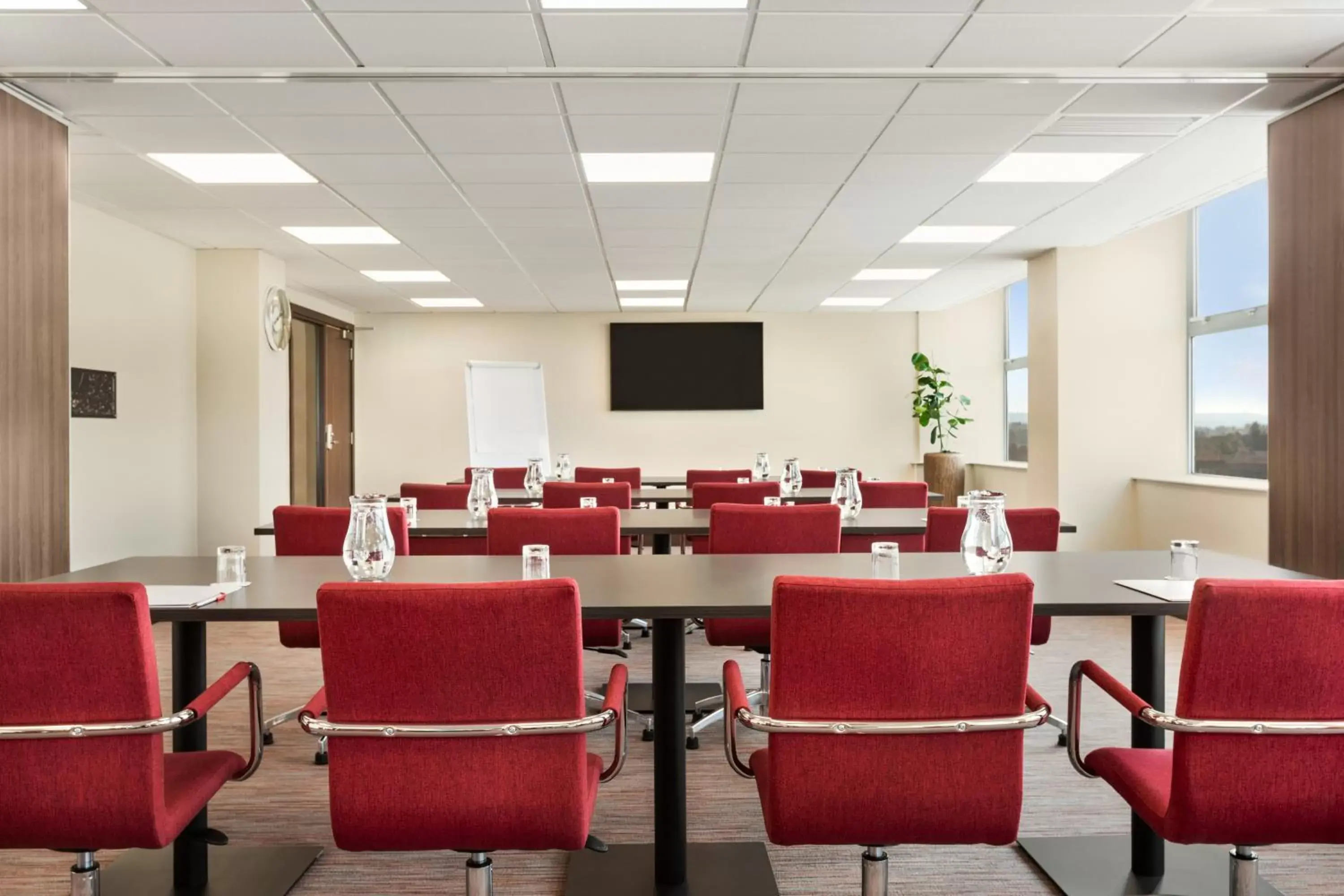 Meeting/conference room in Ramada by Wyndham East Kilbride