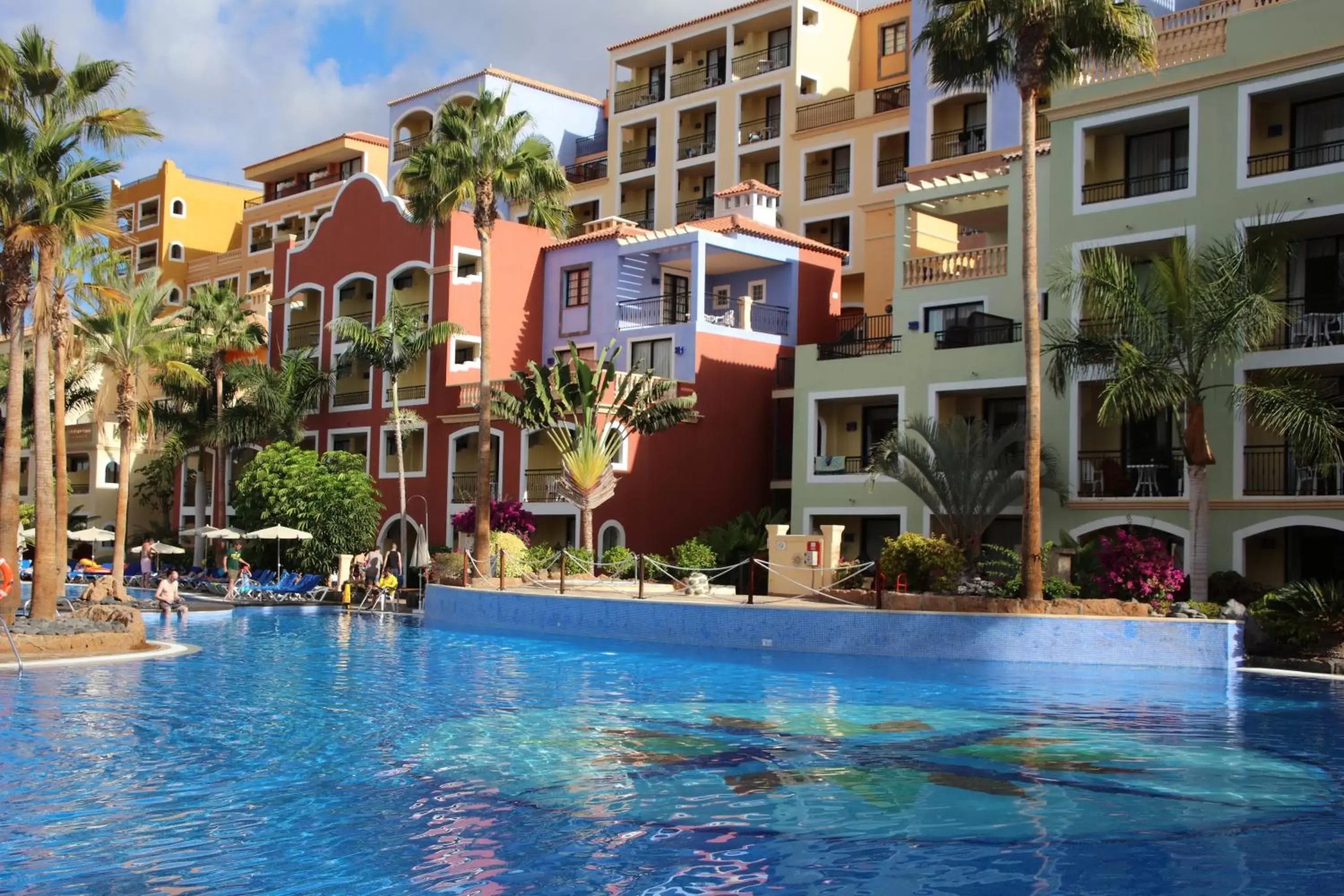 Property building, Swimming Pool in Bahia Principe Sunlight Tenerife