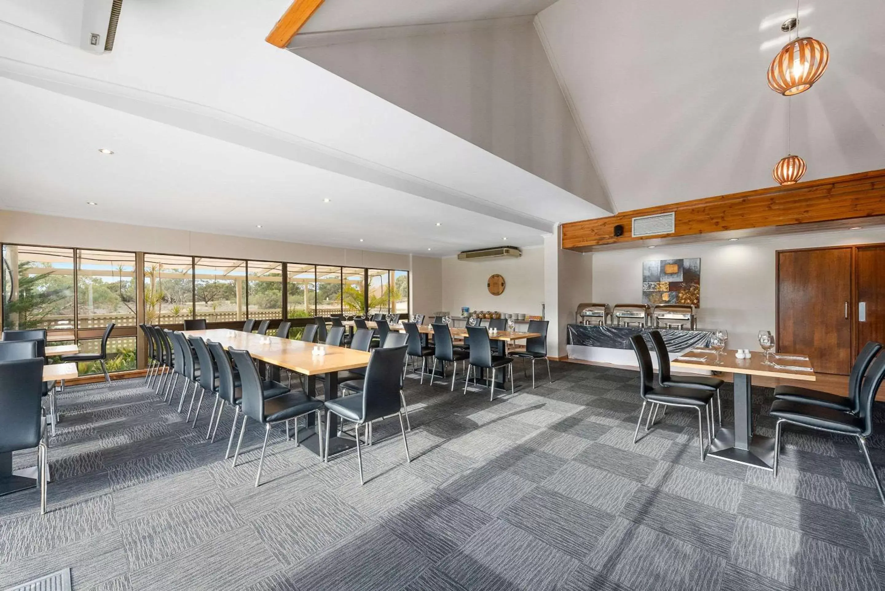 Breakfast, Restaurant/Places to Eat in Comfort Inn & Suites Riverland