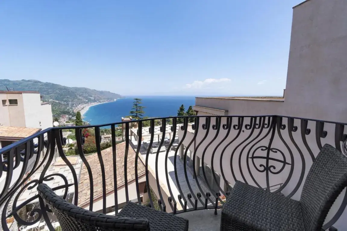 Balcony/Terrace in Villa Fiorita Boutique Hotel