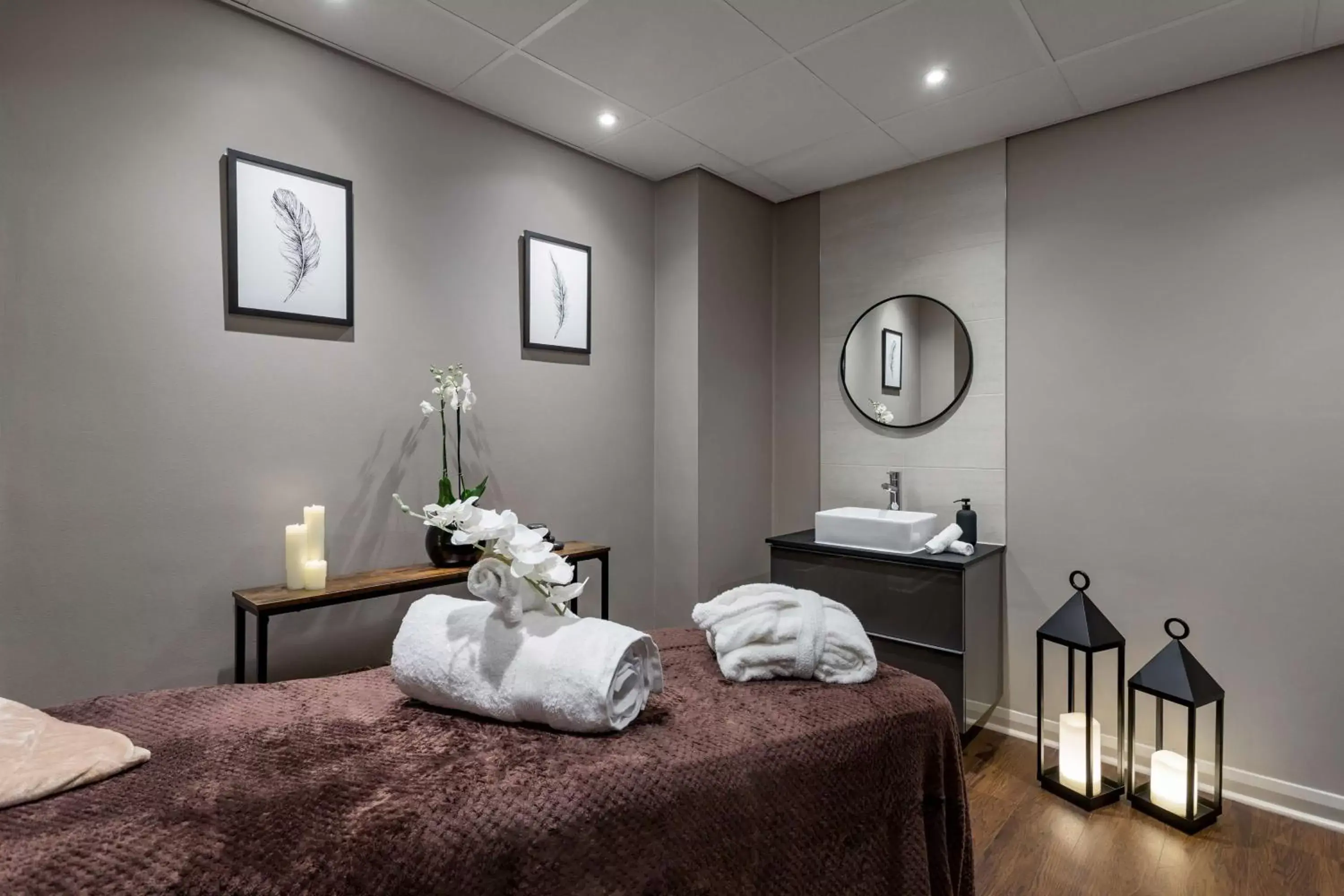 Spa and wellness centre/facilities in Radisson Blu Hotel London Stansted Airport