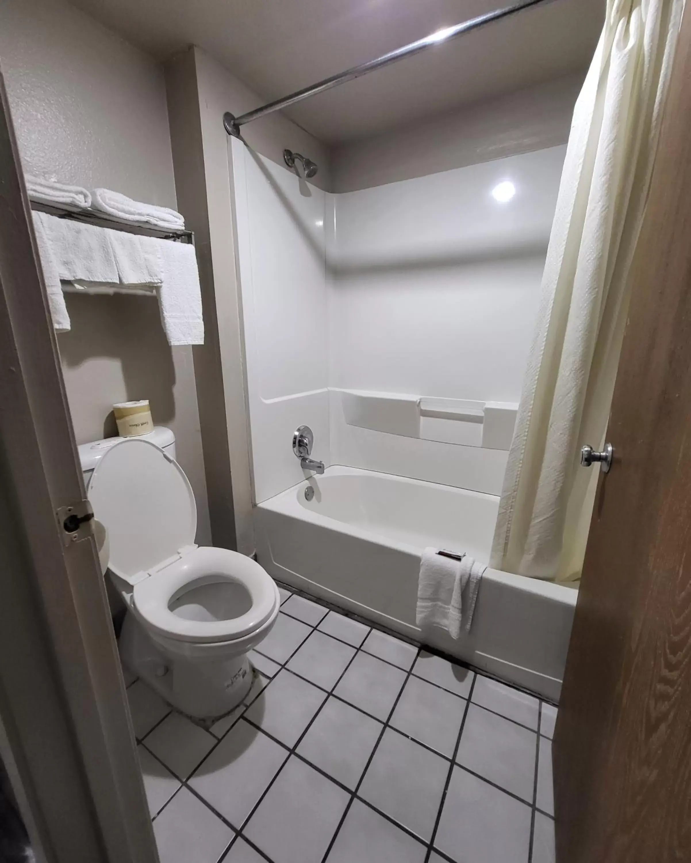 Bathroom in Hallmark Inn and Suites