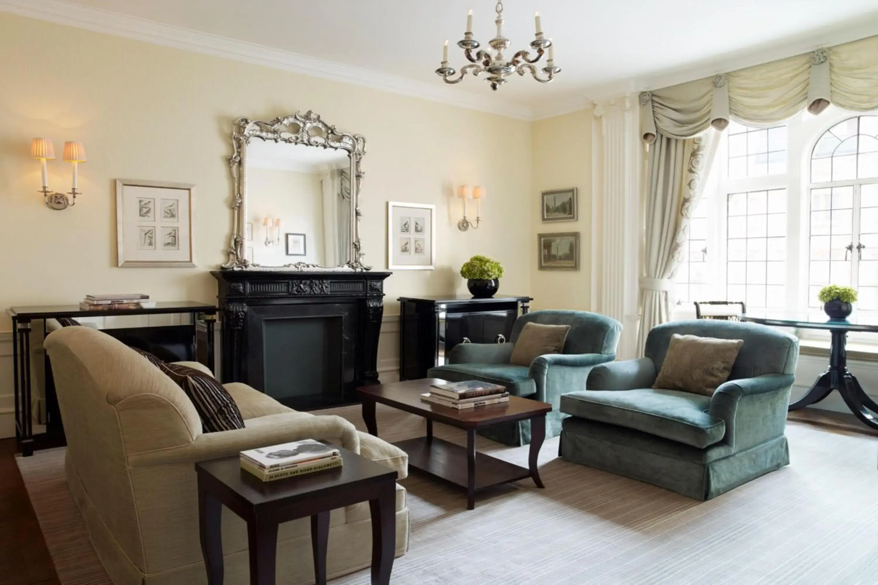 Living room, Seating Area in The Connaught