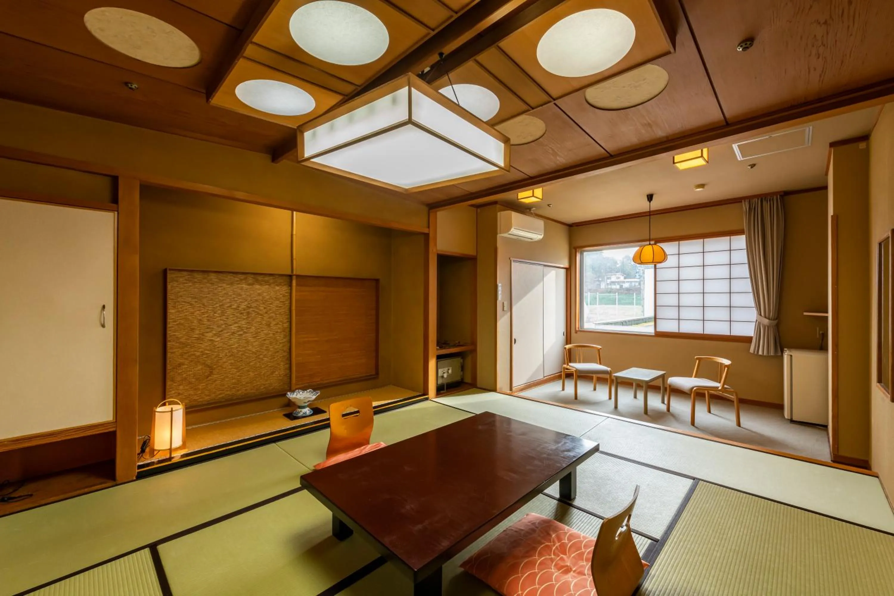 Photo of the whole room in Senkeien Tsukioka Hotel