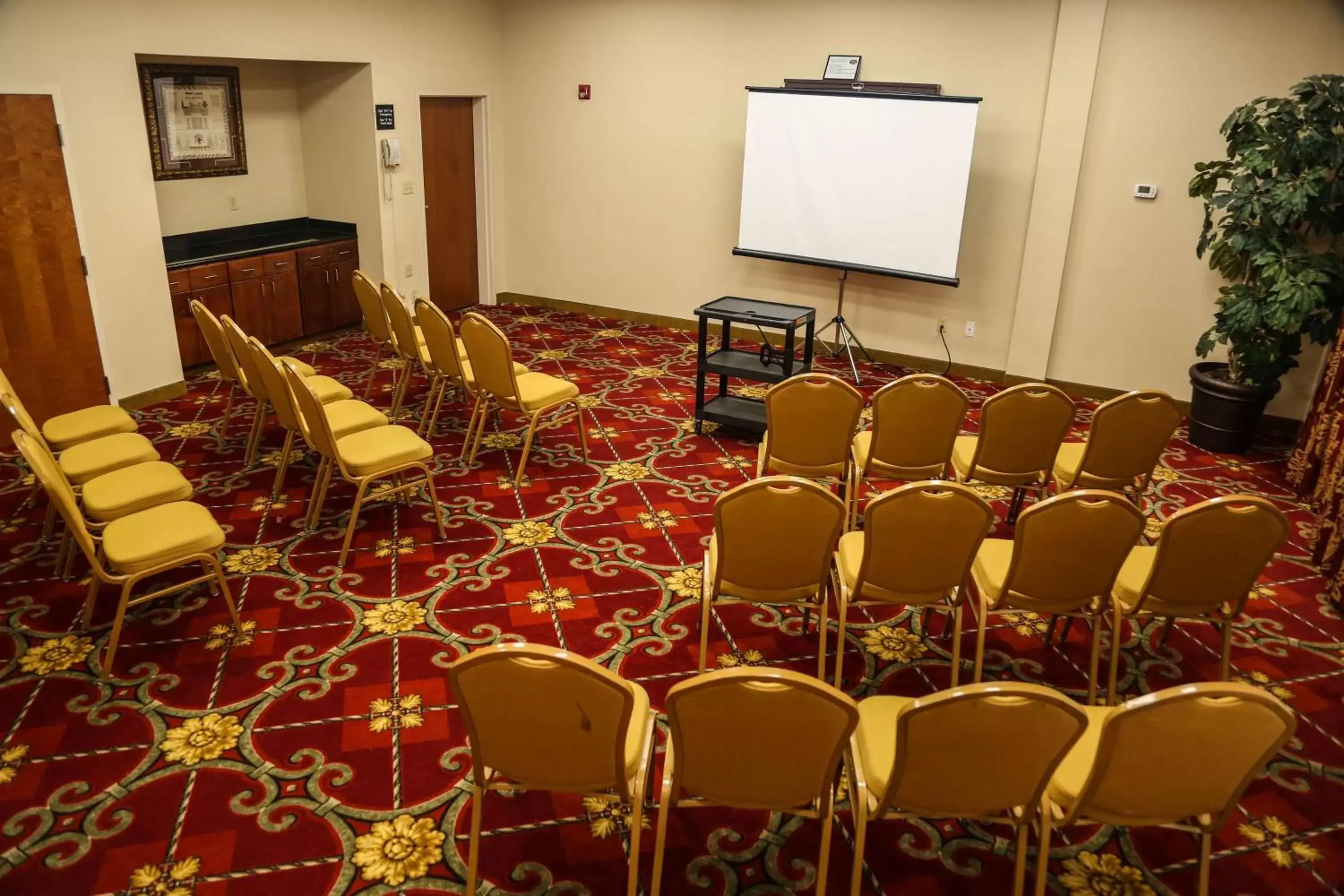 Meeting/conference room in Hampton Inn & Suites Jennings