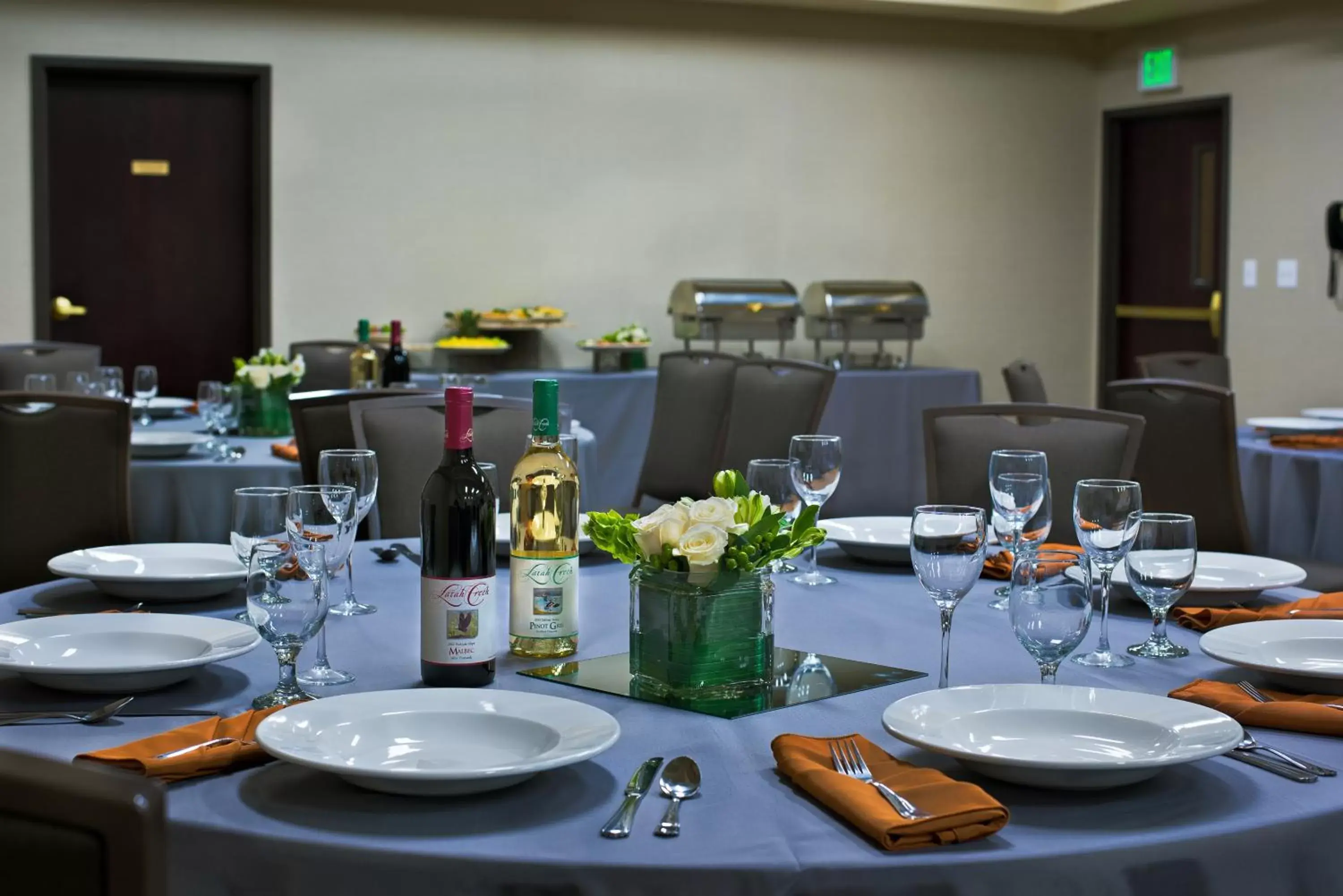 Banquet/Function facilities, Restaurant/Places to Eat in Oxford Suites Spokane Downtown