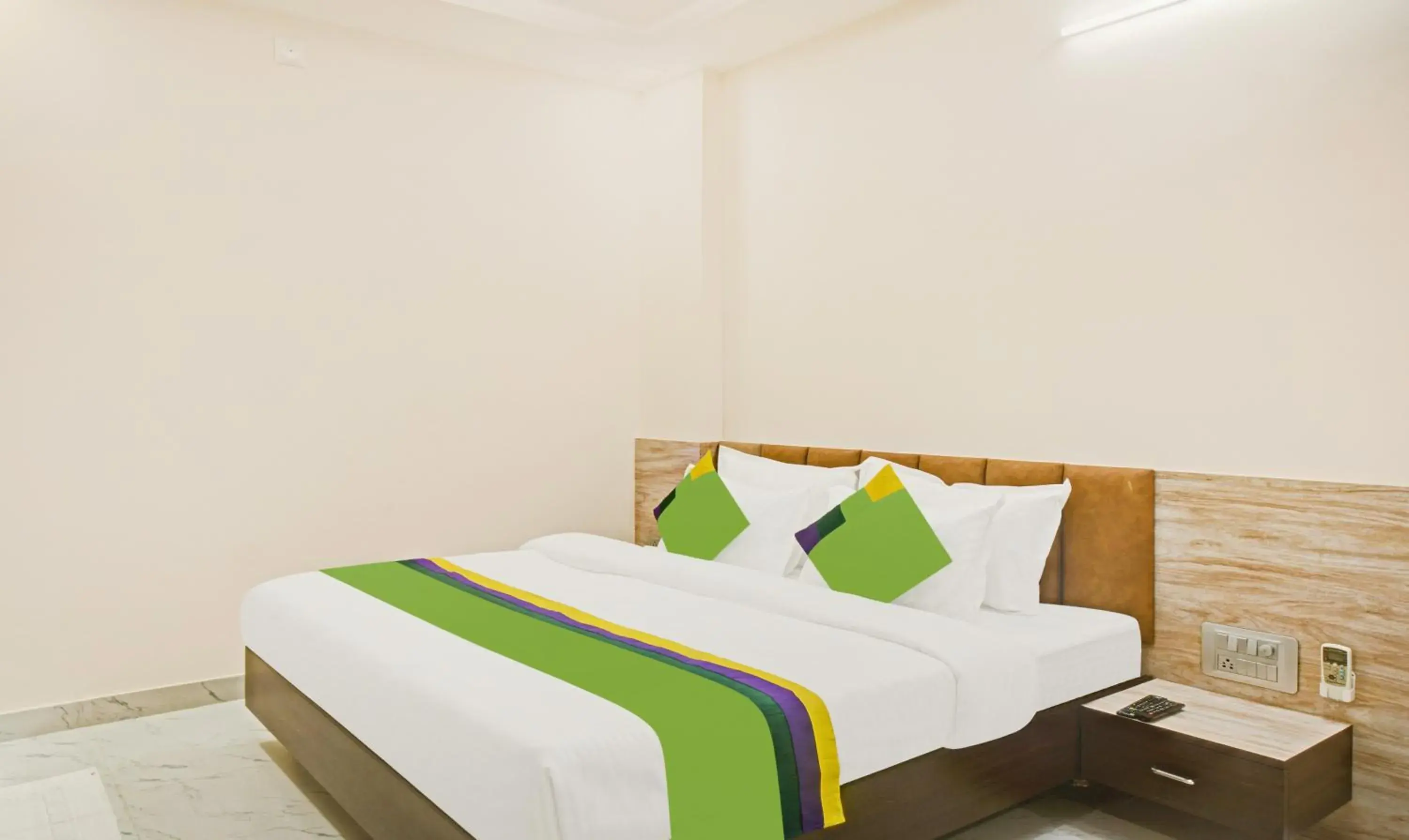 Bedroom, Bed in Treebo Paras Raj Near City Palace Bedroom, Bed in Treebo Paras Raj Near City Palace