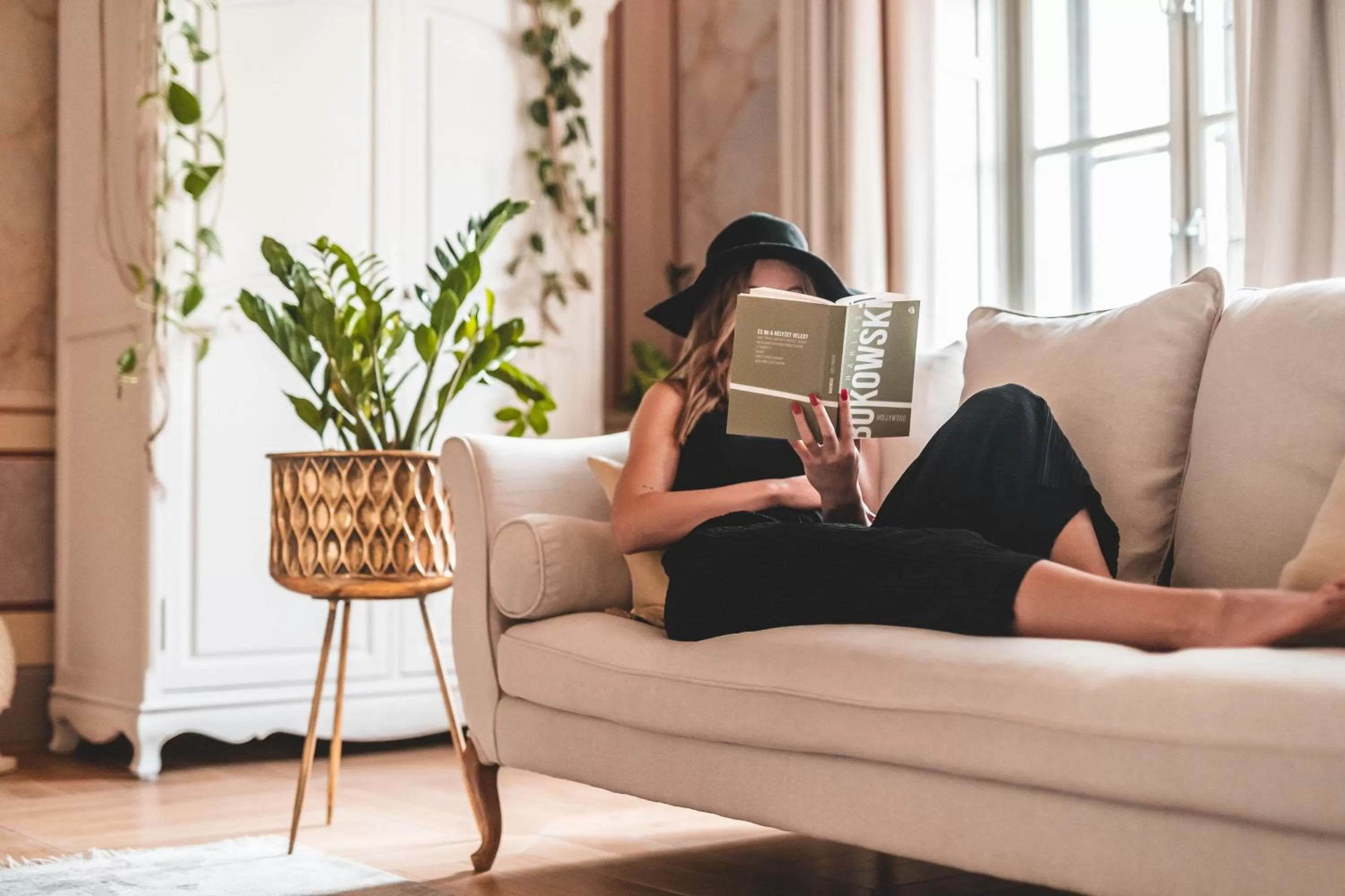 People in Room42 - Suites & Apartments