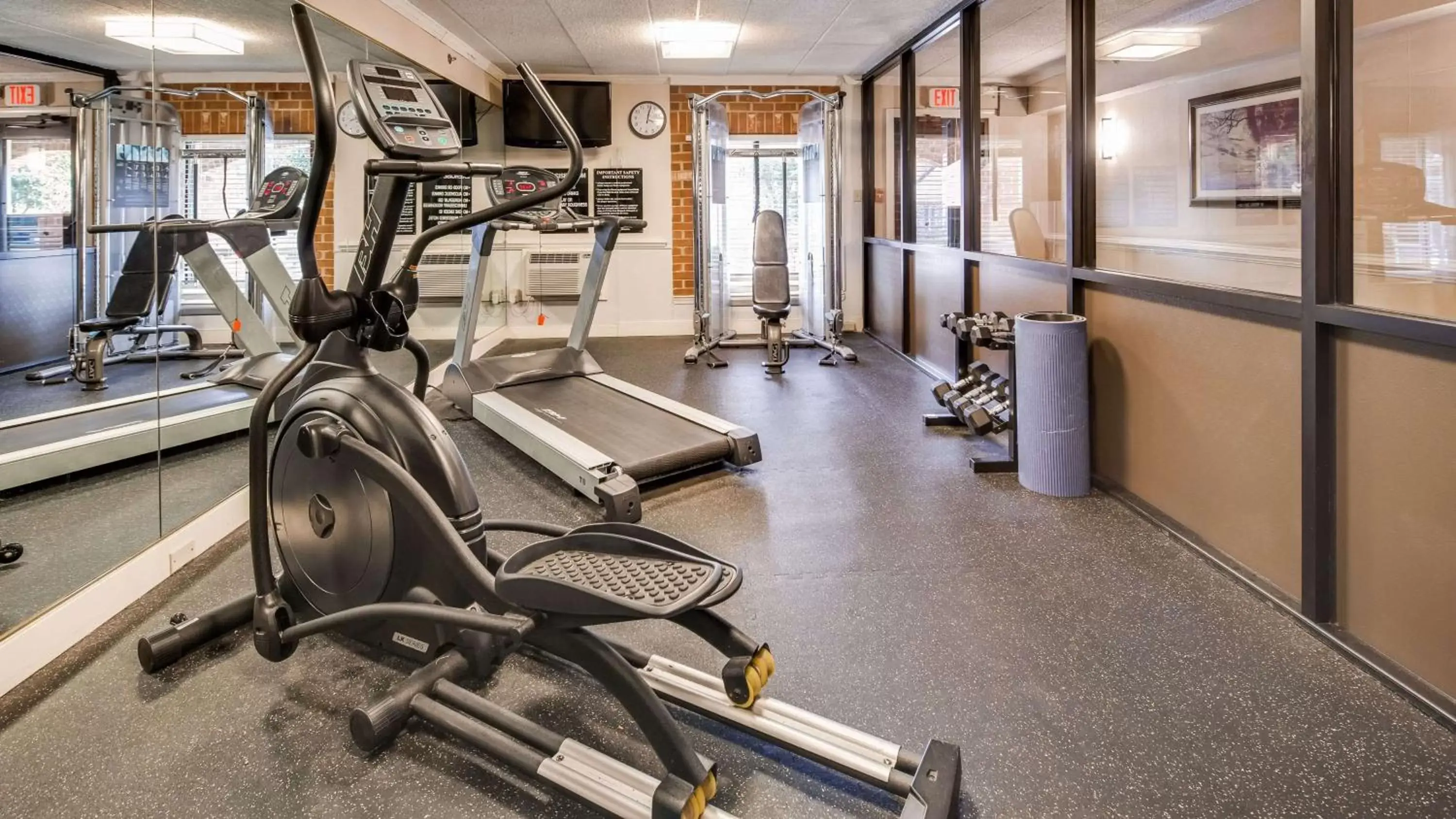 Fitness centre/facilities, Fitness Center/Facilities in Best Western PLUS Governor's Inn Richmond