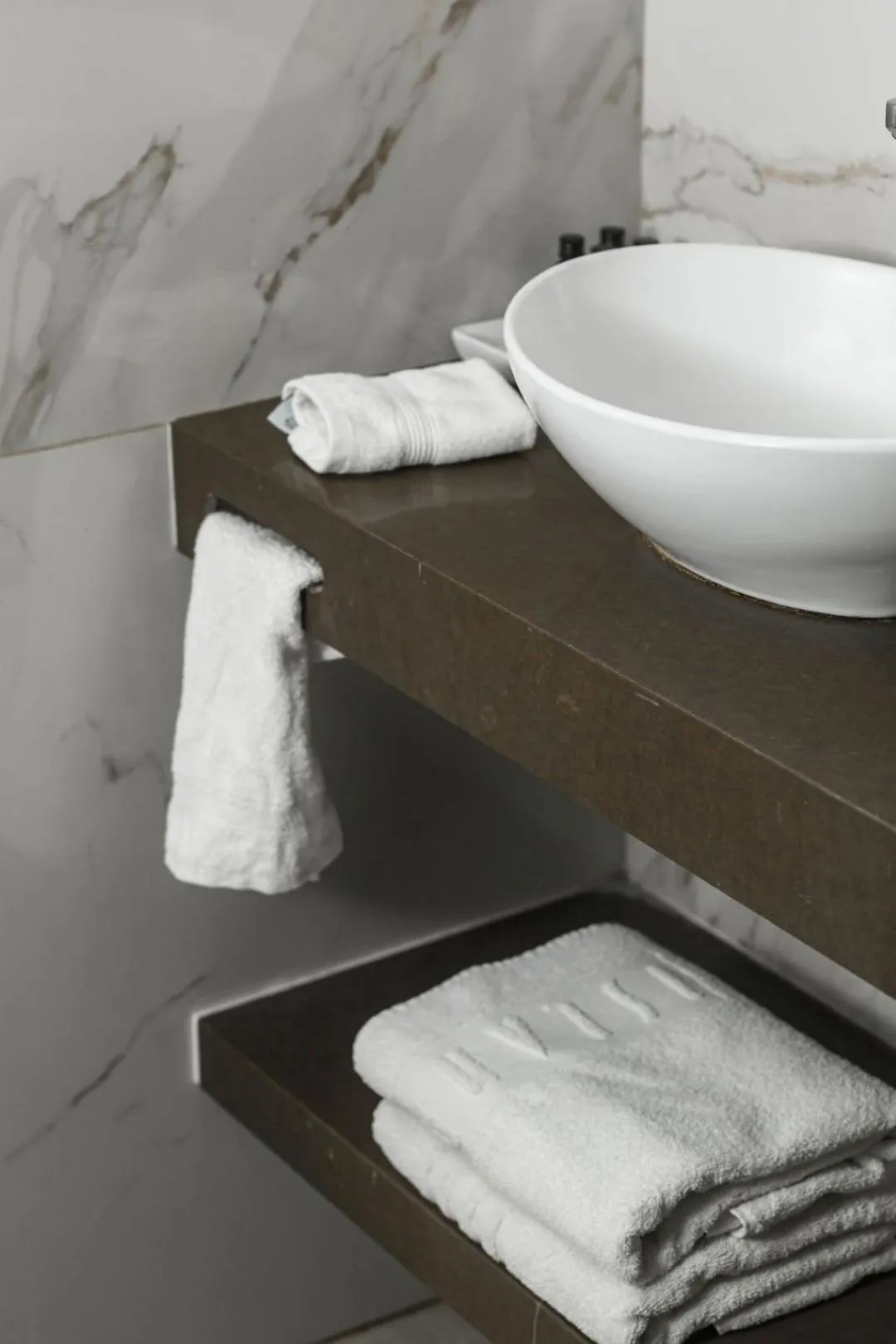 Shower in Kikar Boutique Hotel