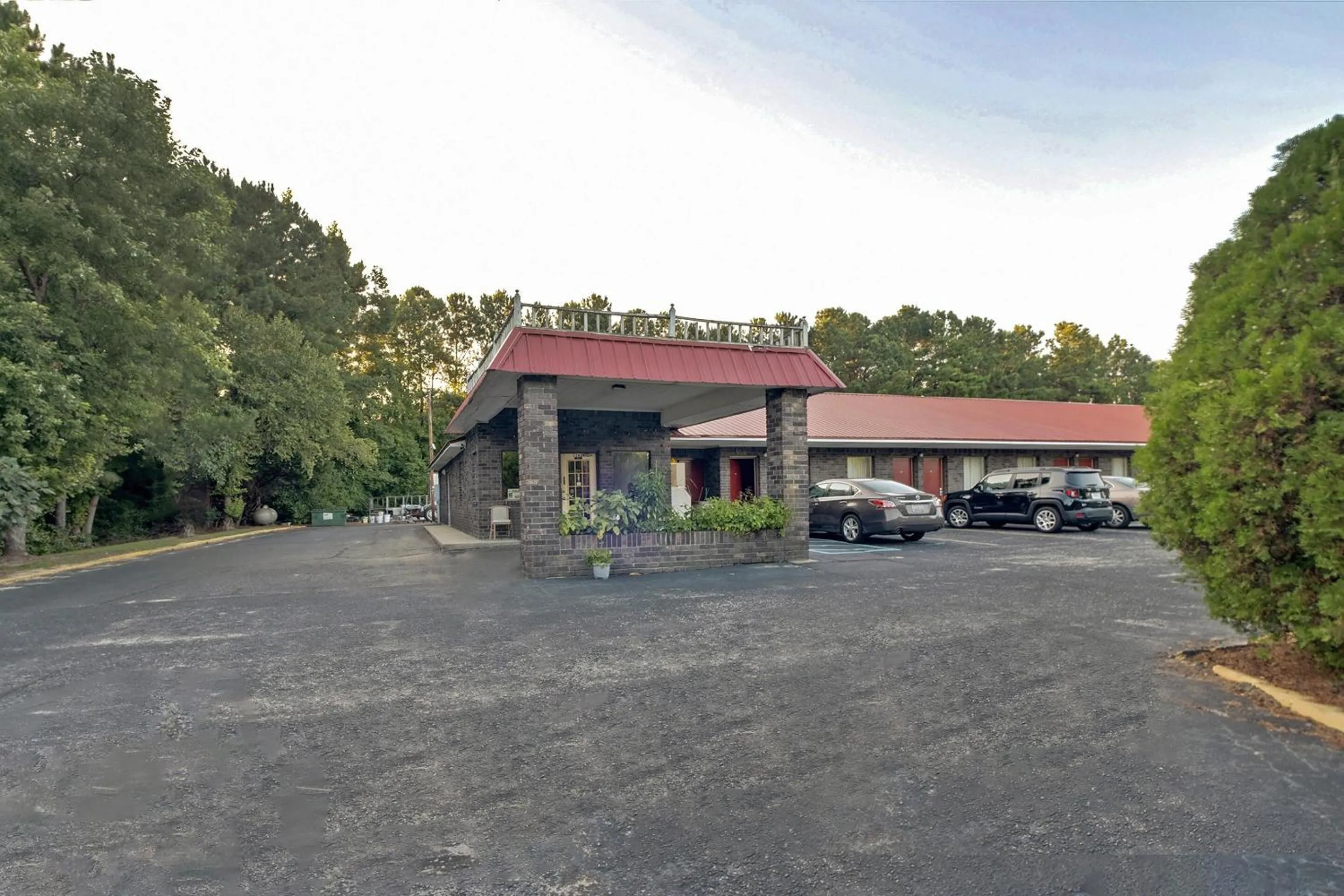 On site in OYO Hotel Manning SC