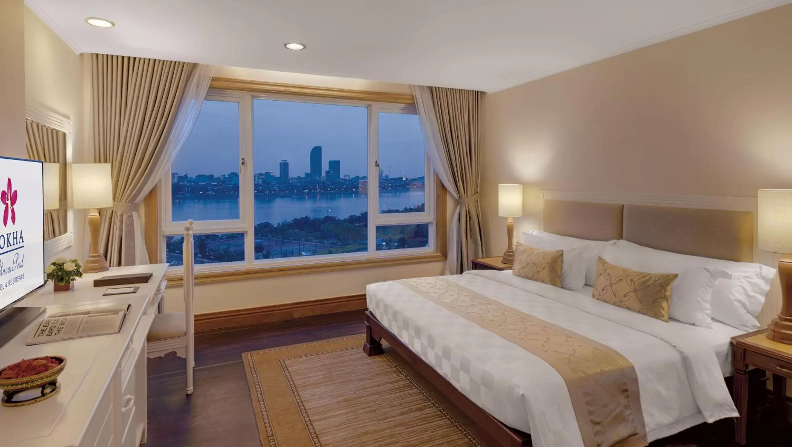 Bedroom, Bed in Sokha Phnom Penh Hotel