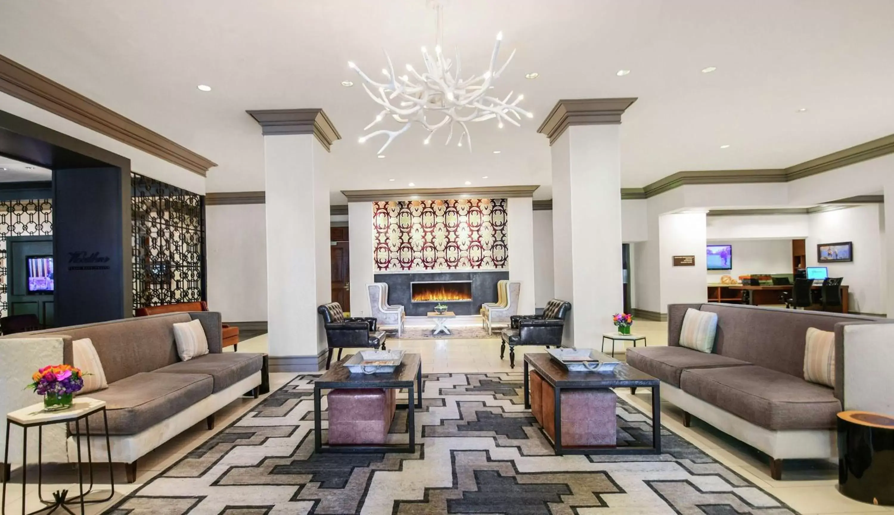 Lobby or reception, Seating Area in Hilton Dallas-Park Cities